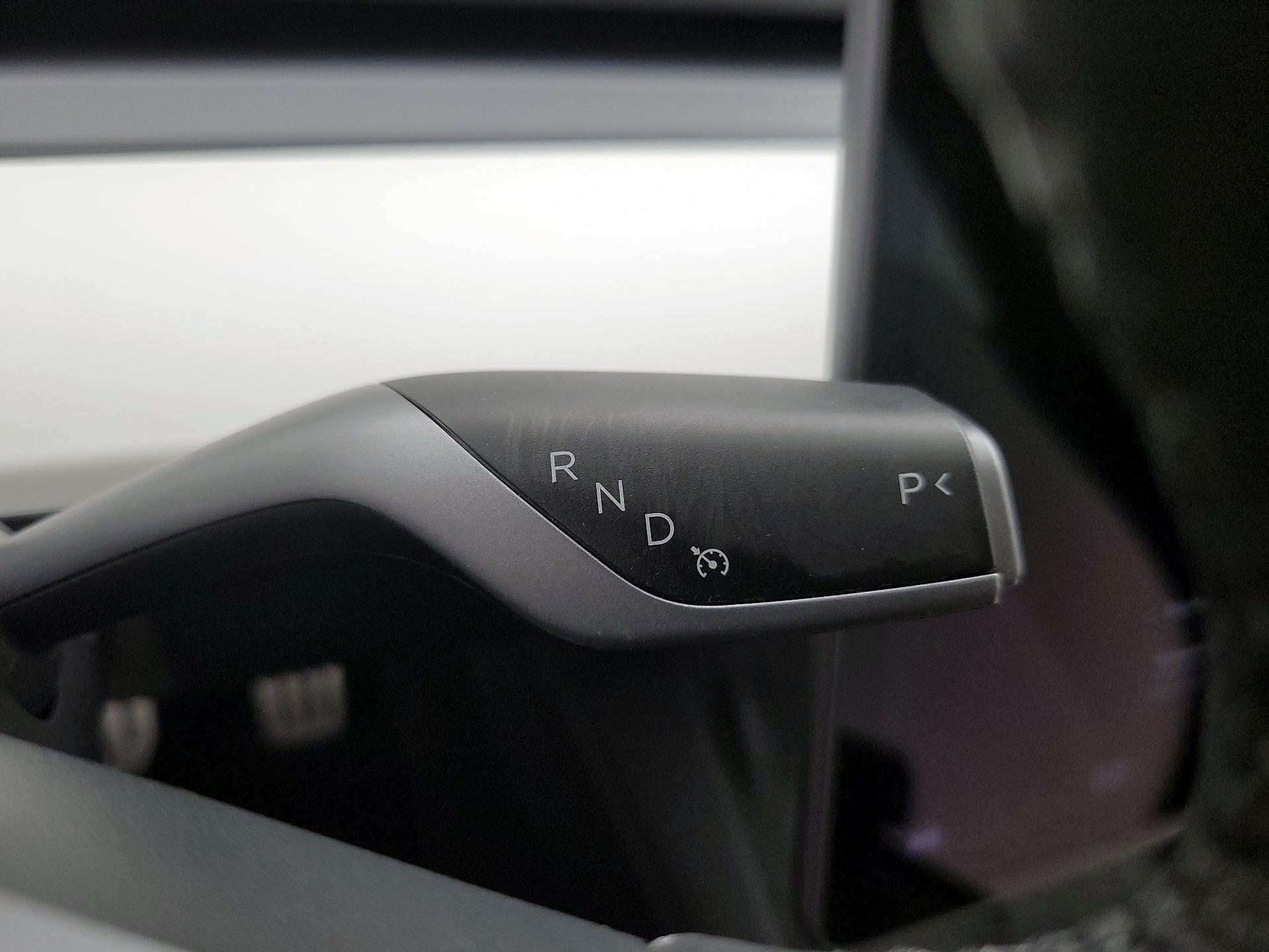 Thumbnail: 2023 Tesla Model 3 - 17