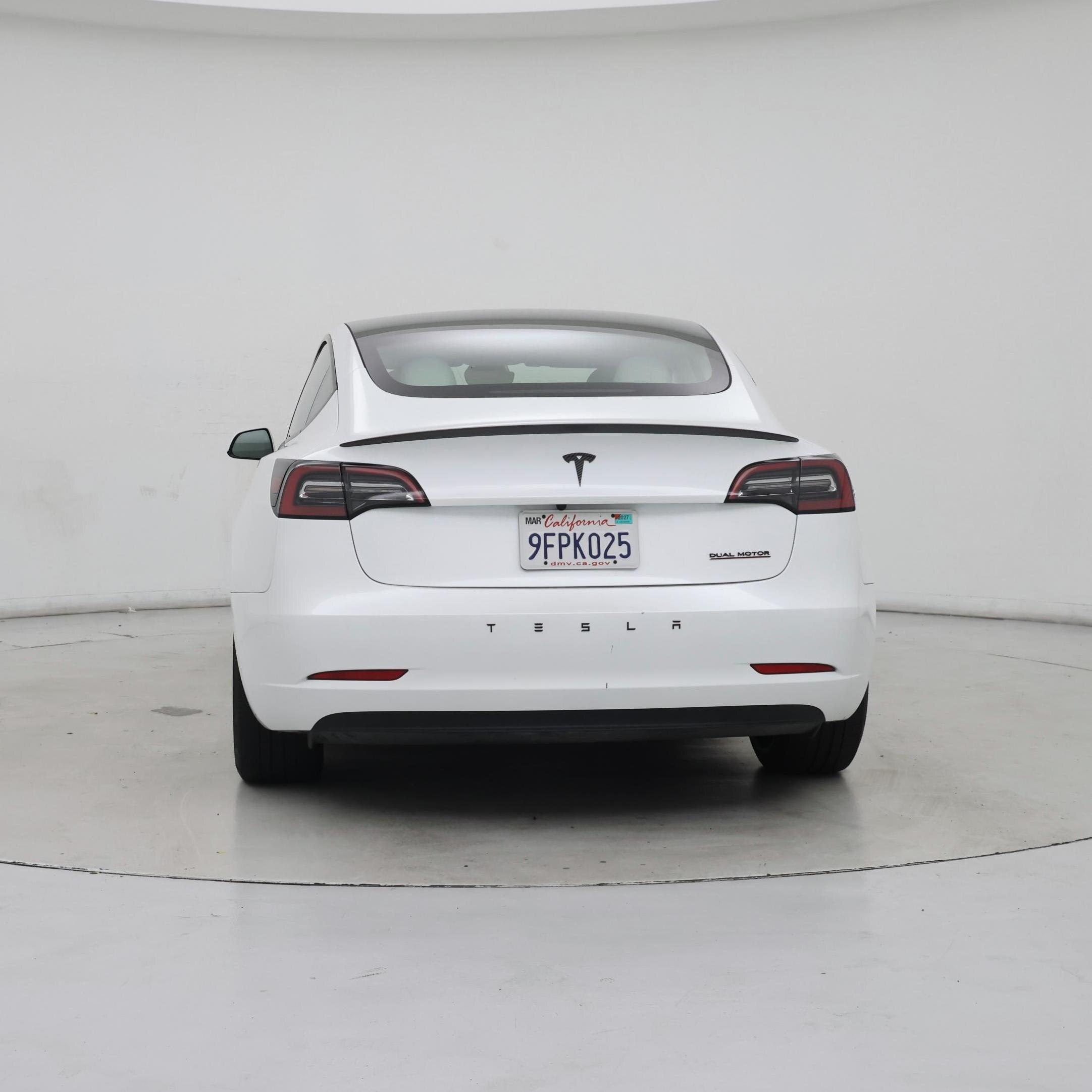 Thumbnail: 2023 Tesla Model 3 - 6