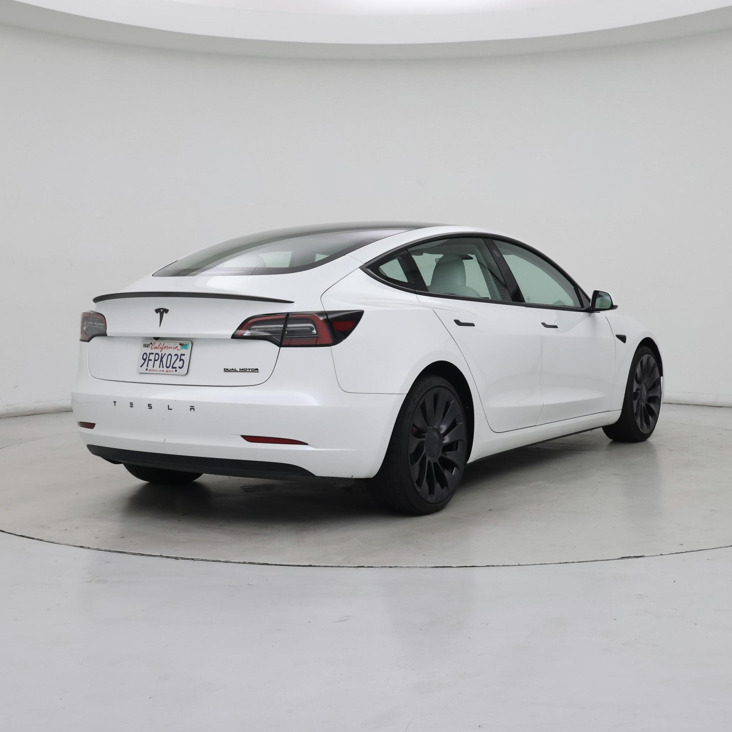 Thumbnail: 2023 Tesla Model 3 - 8