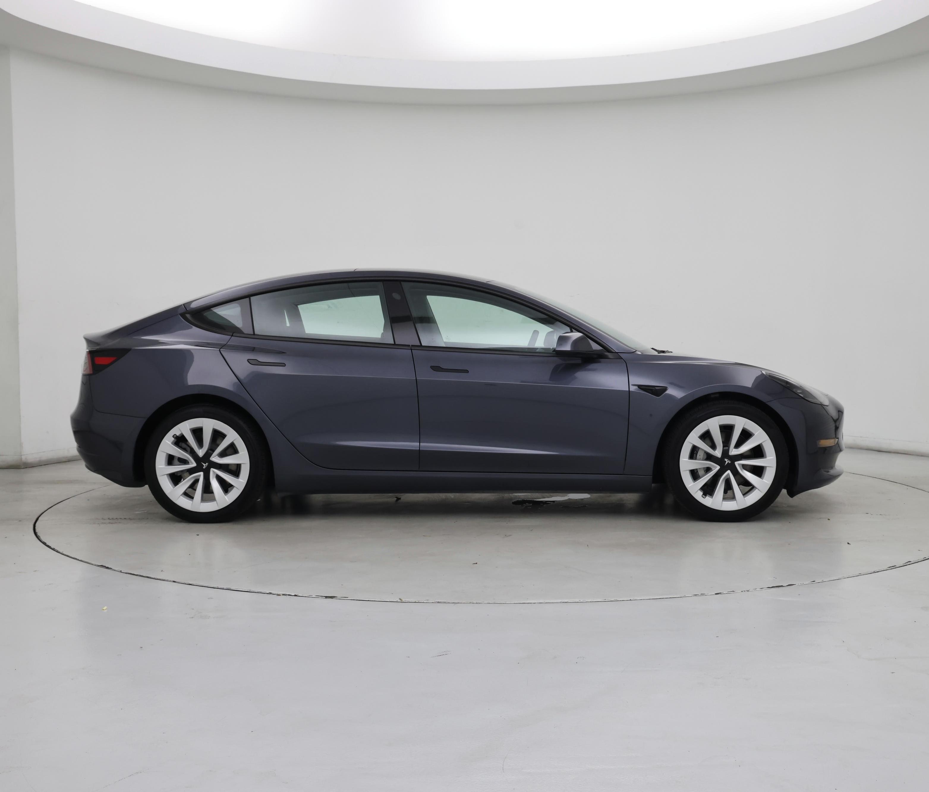 Thumbnail: 2023 Tesla Model 3 - 7