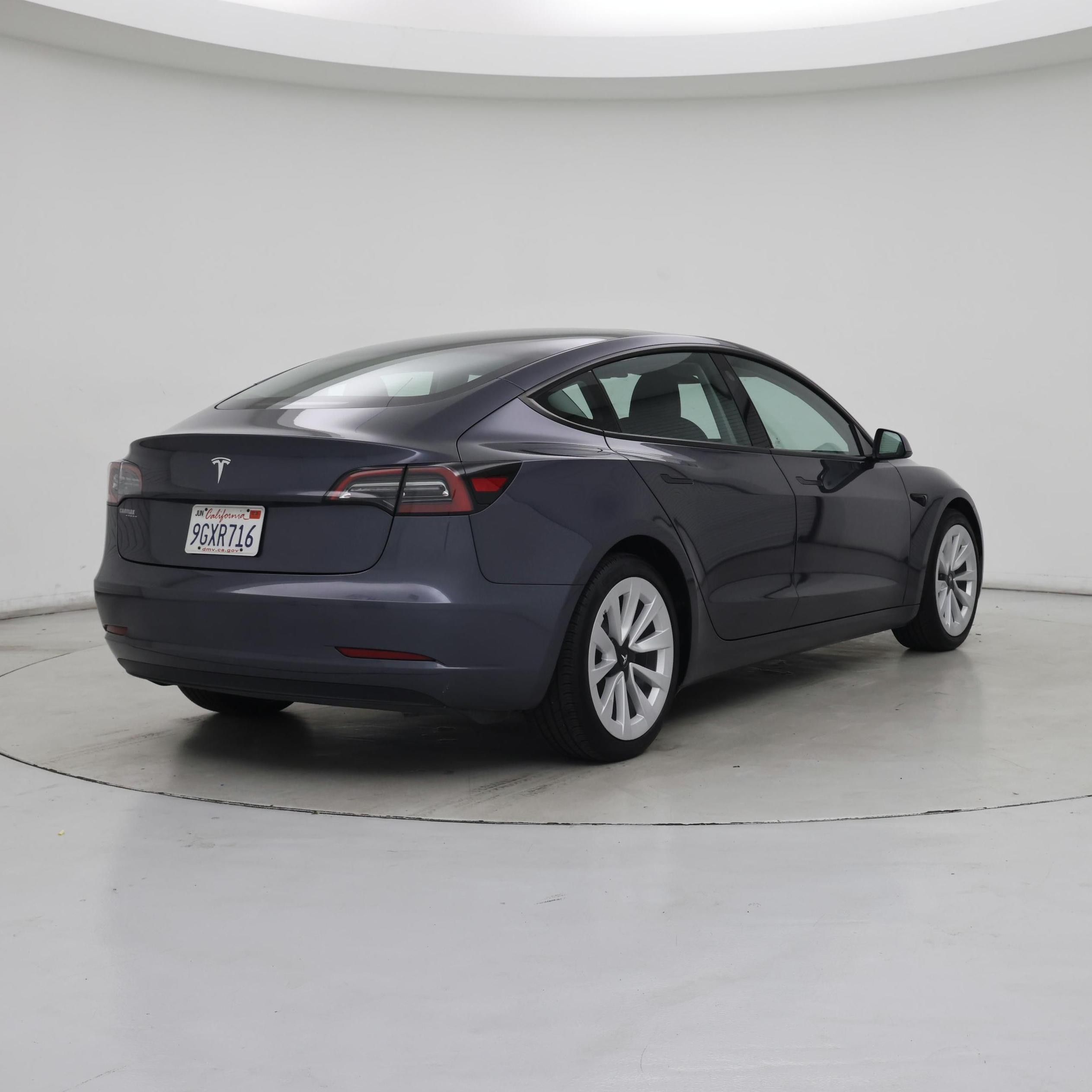 Thumbnail: 2023 Tesla Model 3 - 8