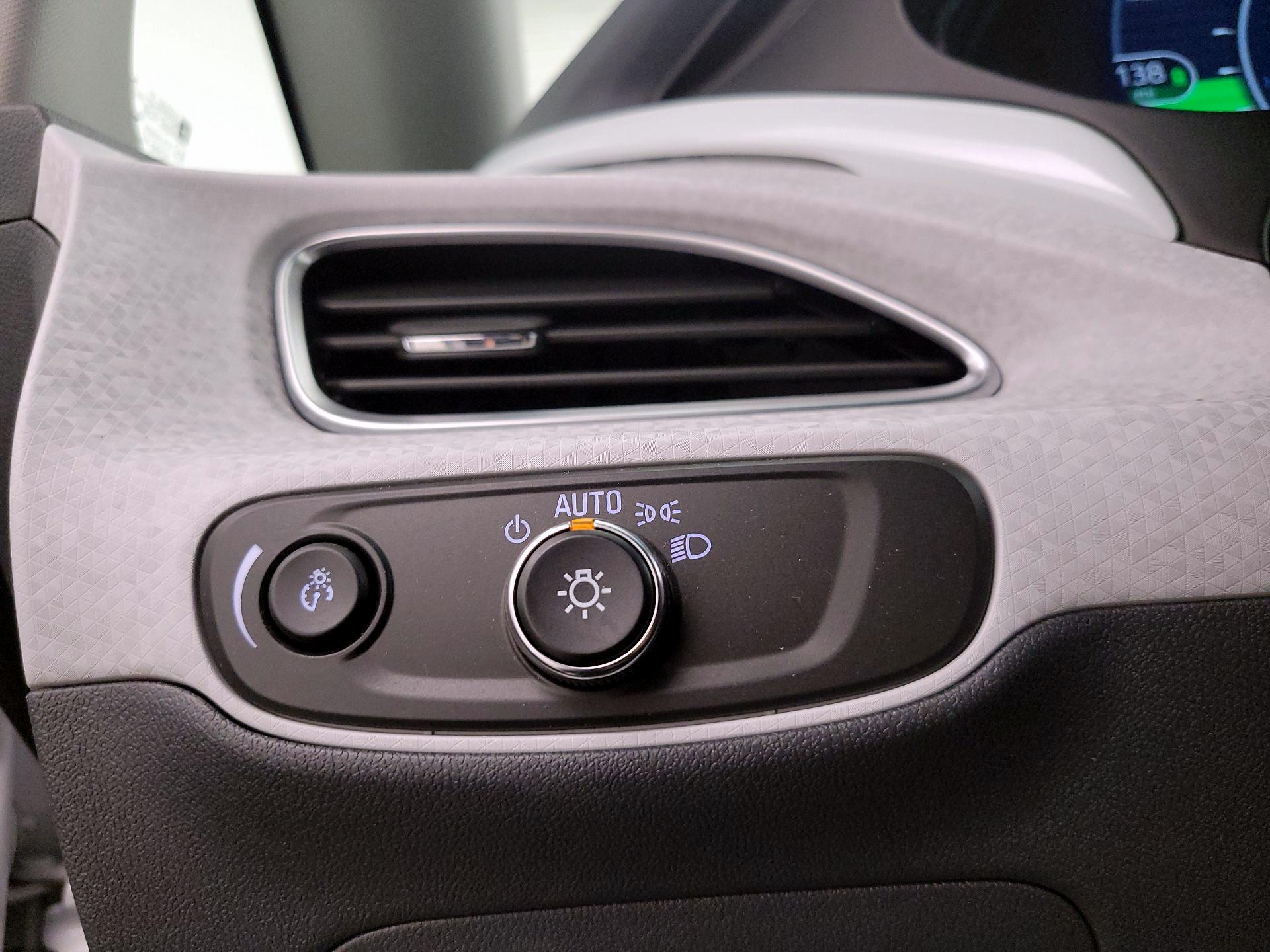 Thumbnail: 2021 Chevrolet Bolt EV - 13