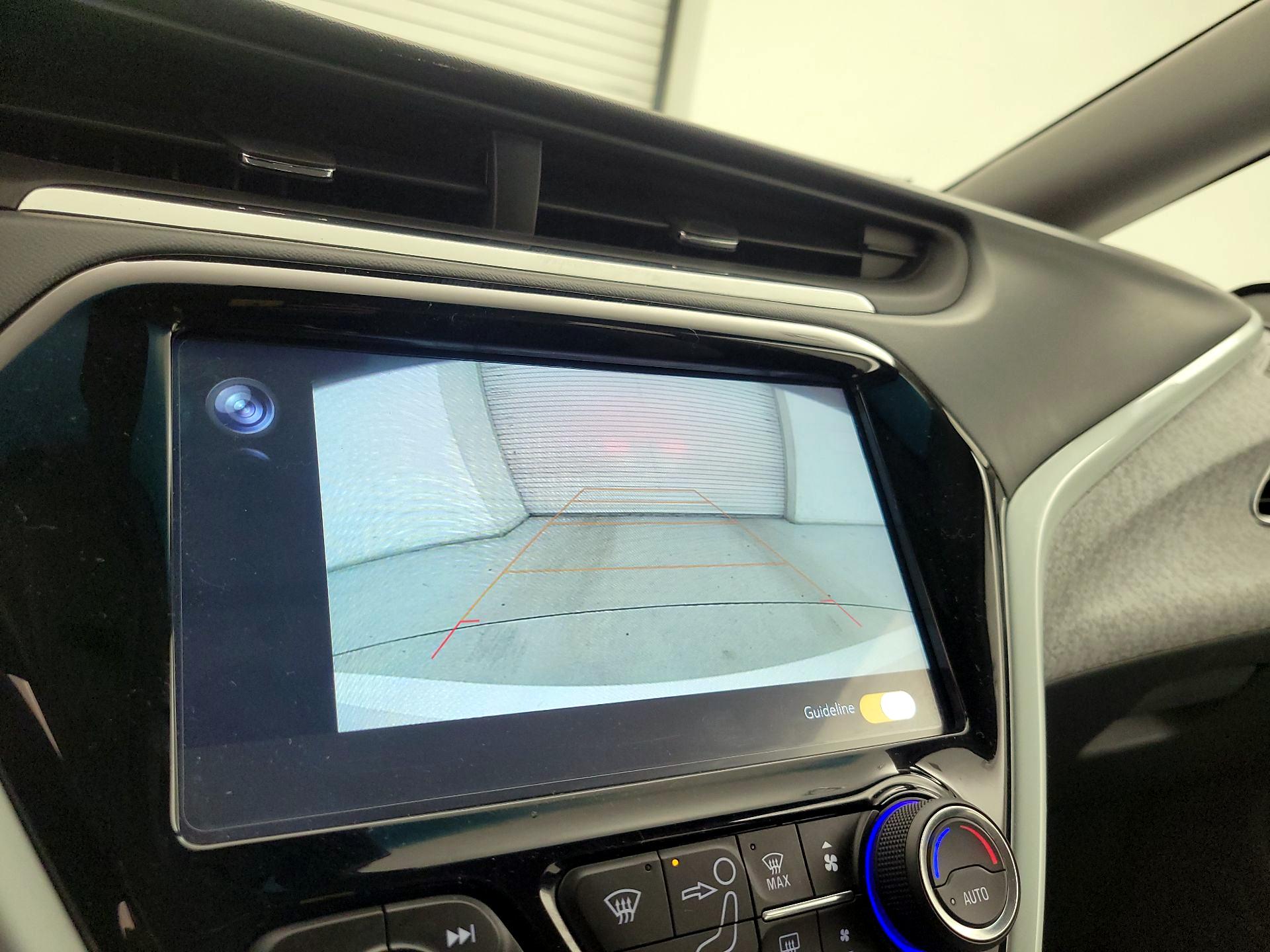 Thumbnail: 2021 Chevrolet Bolt EV - 14
