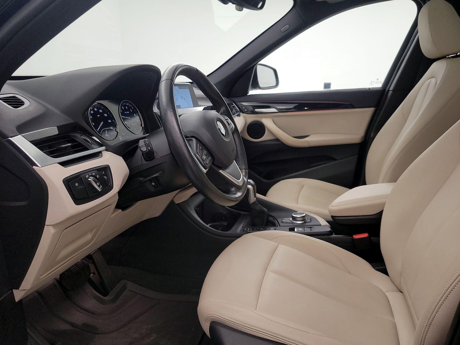 2019 BMW X1 28i - Photo 12