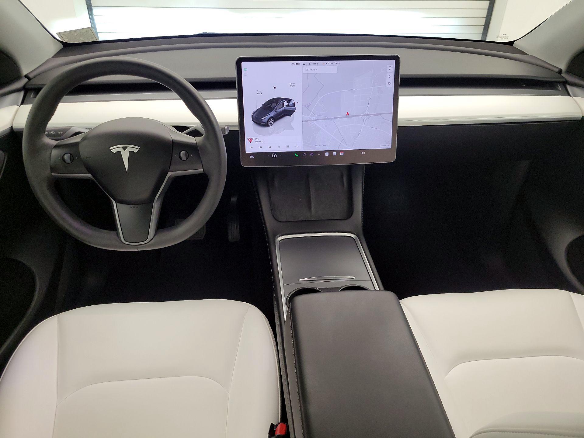 Thumbnail: 2023 Tesla Model Y - 9