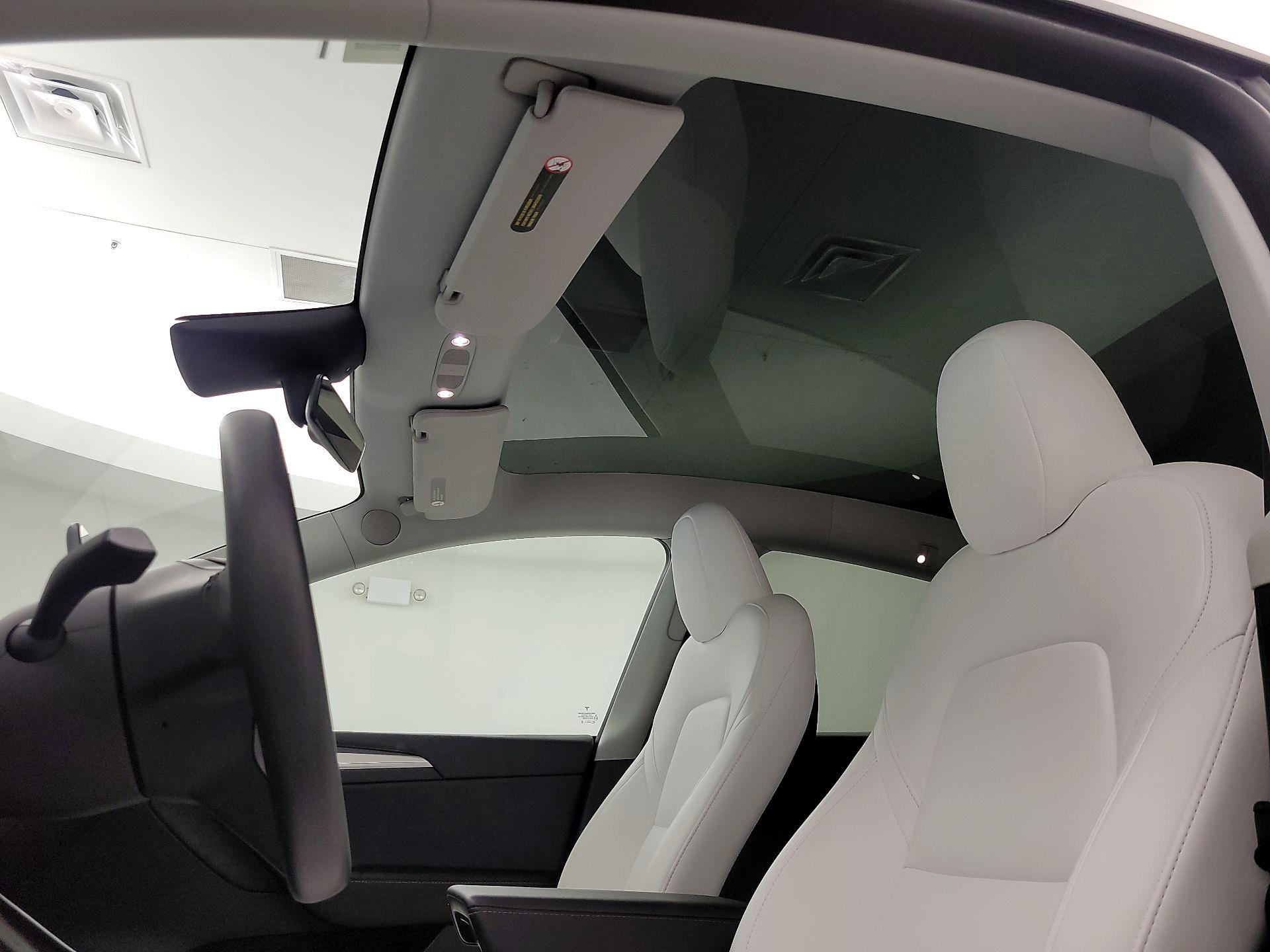 Thumbnail: 2023 Tesla Model Y - 19