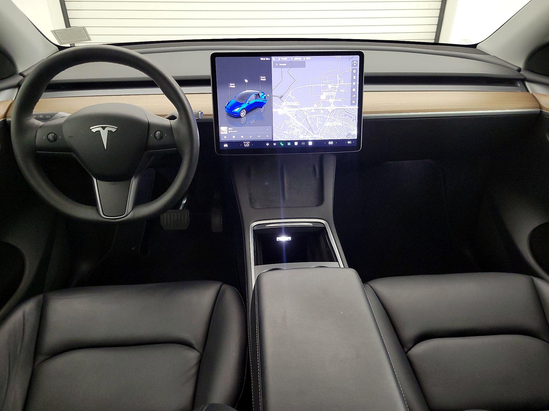 Thumbnail: 2023 Tesla Model Y - 9