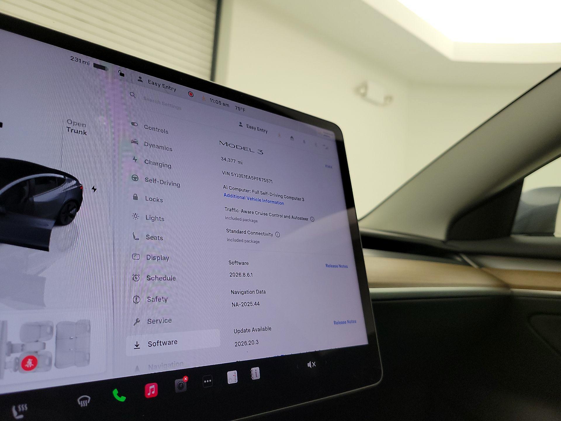 Thumbnail: 2023 Tesla Model 3 - 13