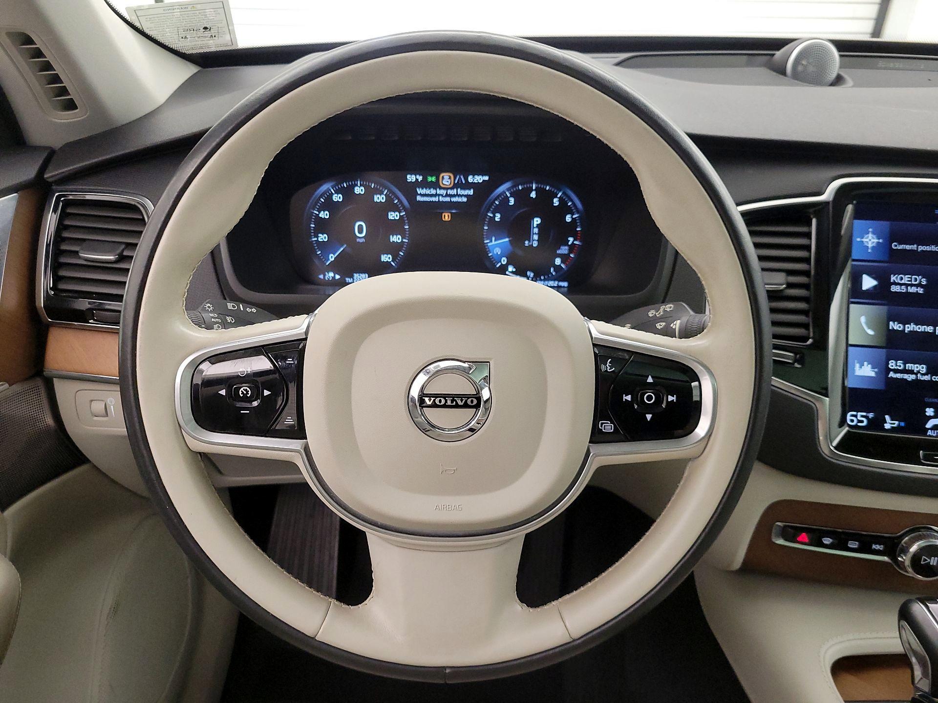 Thumbnail: 2017 Volvo XC90 - 10