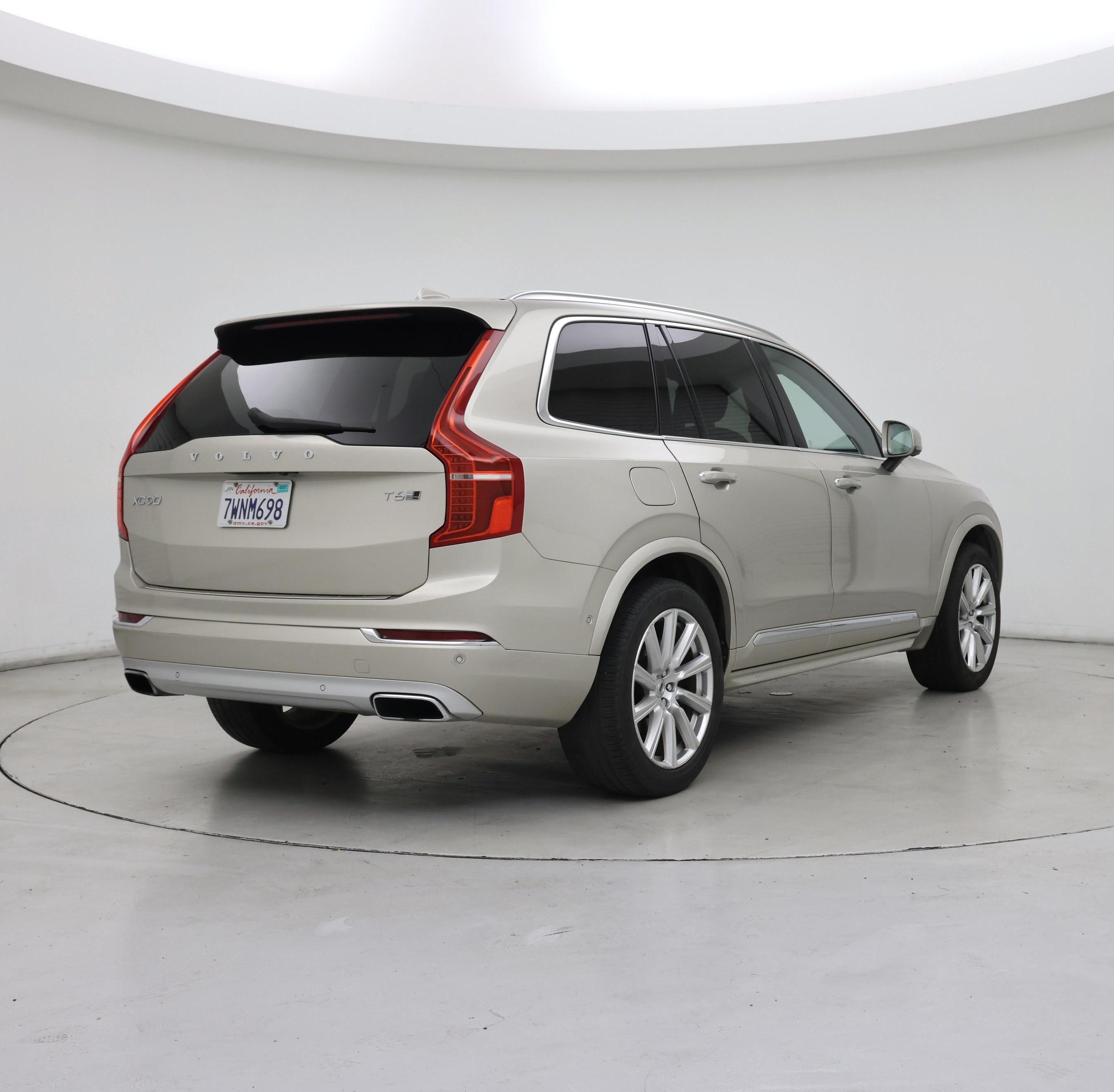 Thumbnail: 2017 Volvo XC90 - 8