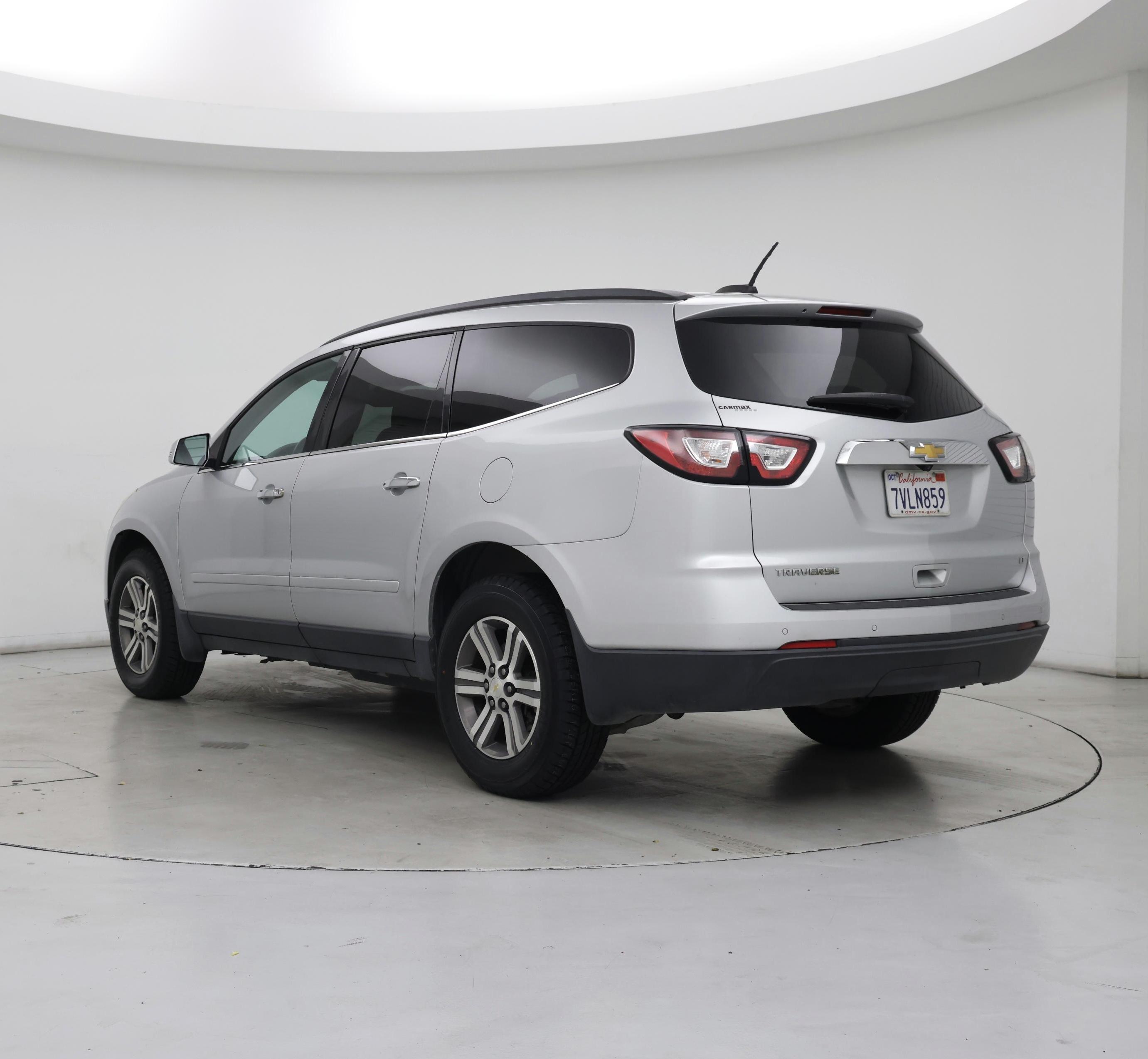 Thumbnail: 2017 Chevrolet Traverse - 2