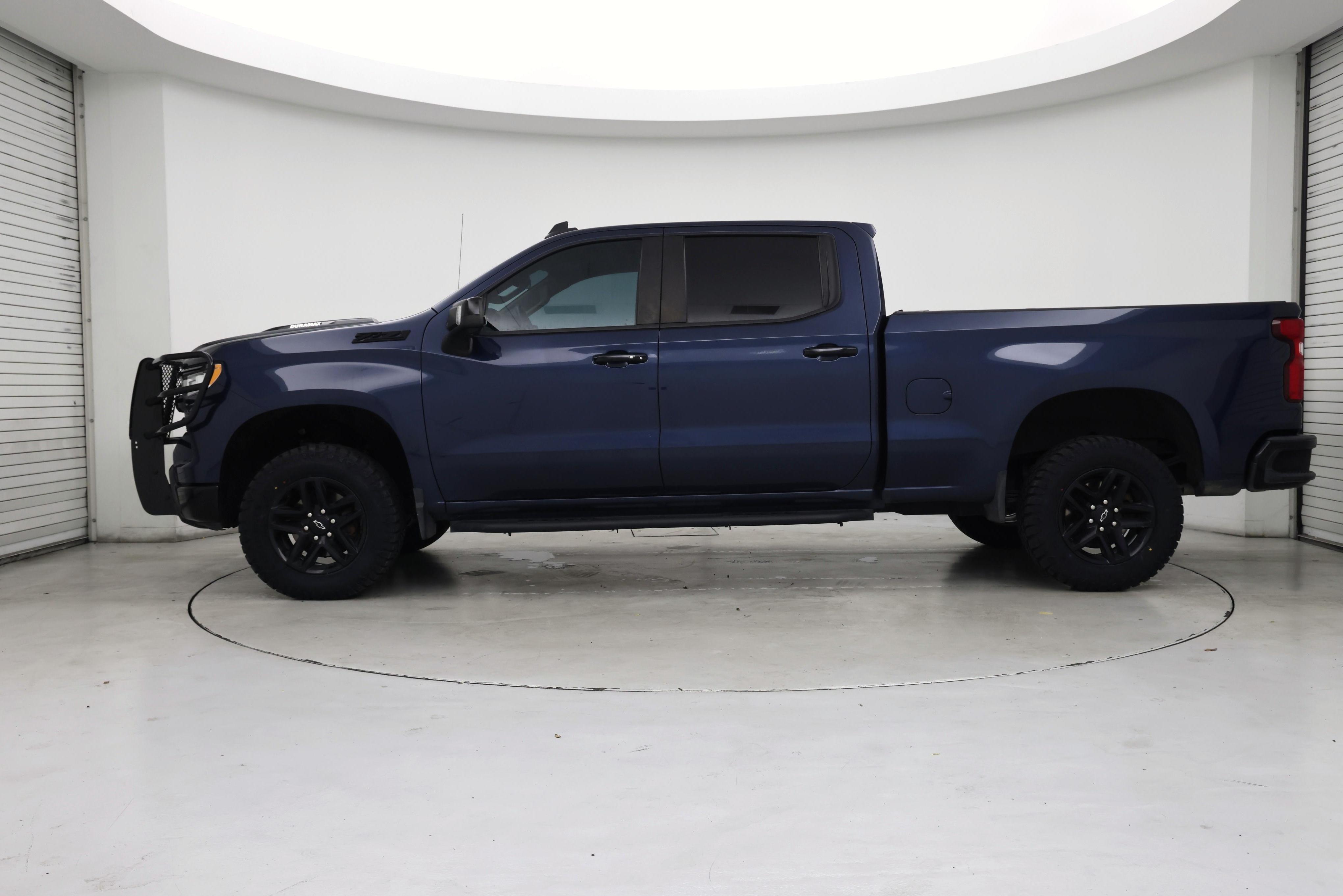 Thumbnail: 2023 Chevrolet Silverado 1500 - 3