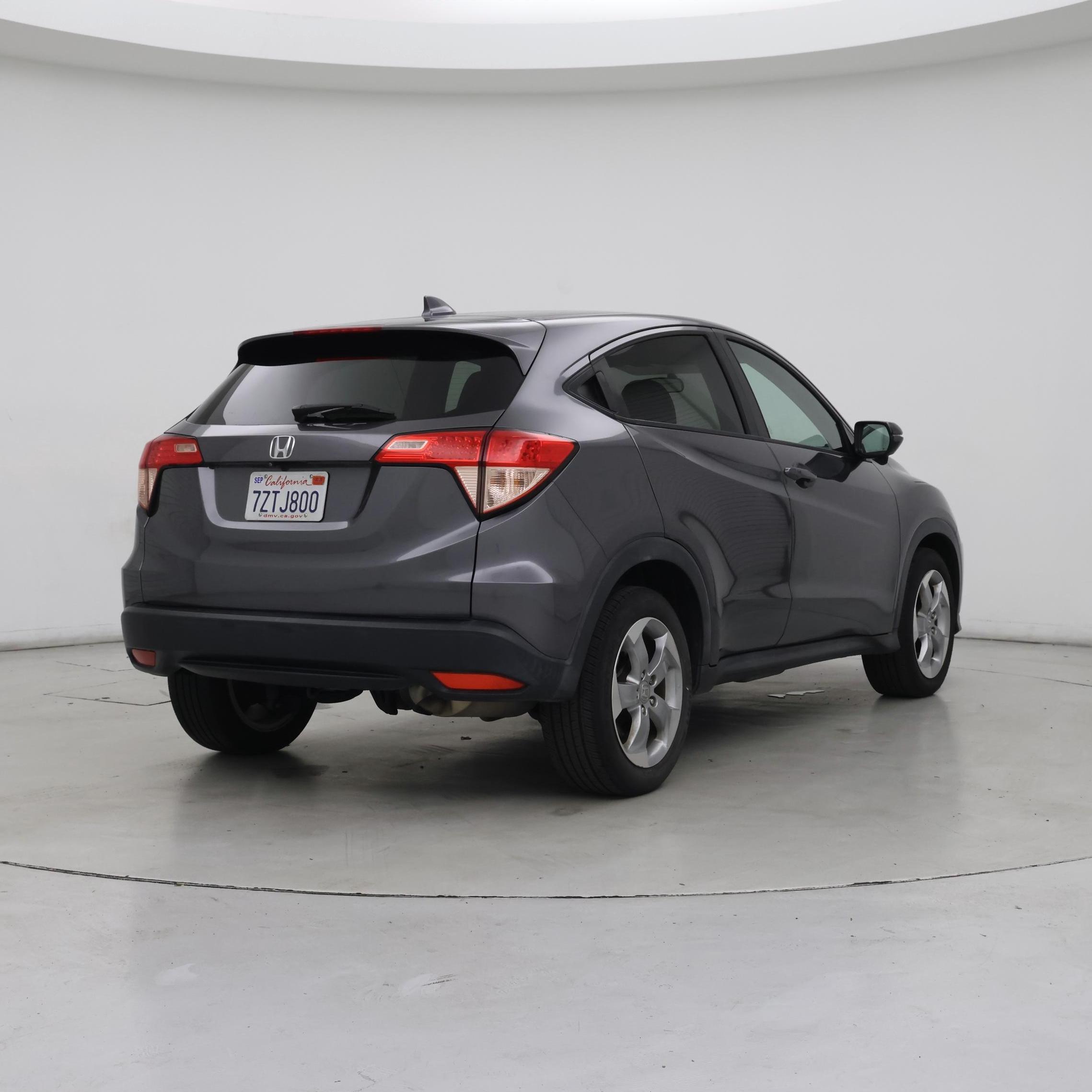 Thumbnail: 2017 Honda HR-V - 8