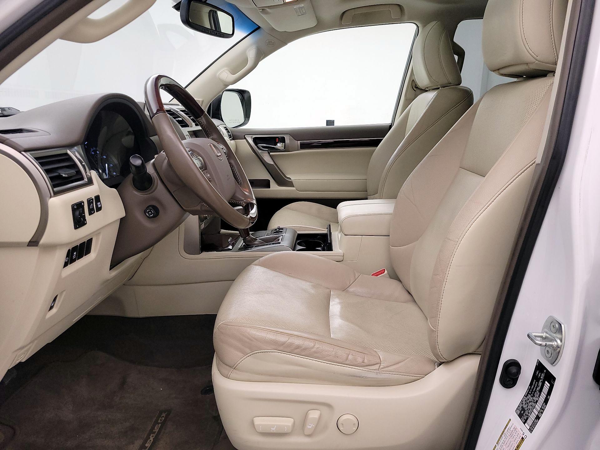 Thumbnail: 2018 Lexus GX - 11