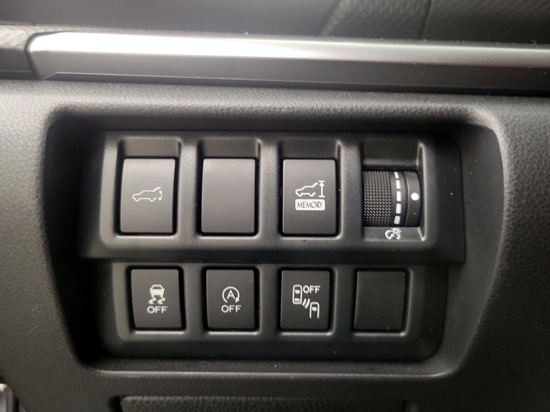 Thumbnail: 2020 Subaru Forester - 13