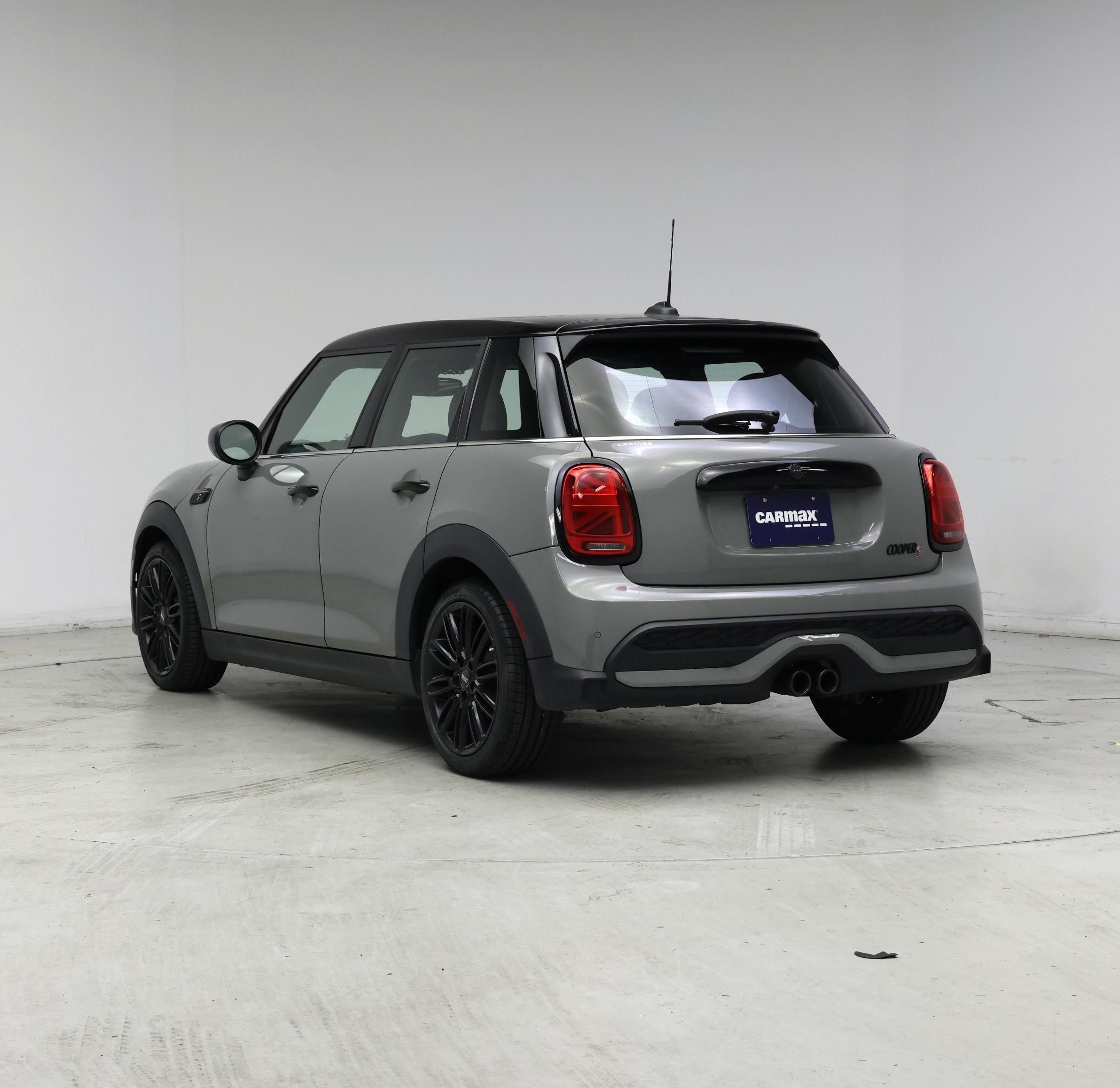 Thumbnail: 2022 MINI Cooper Hardtop - 2