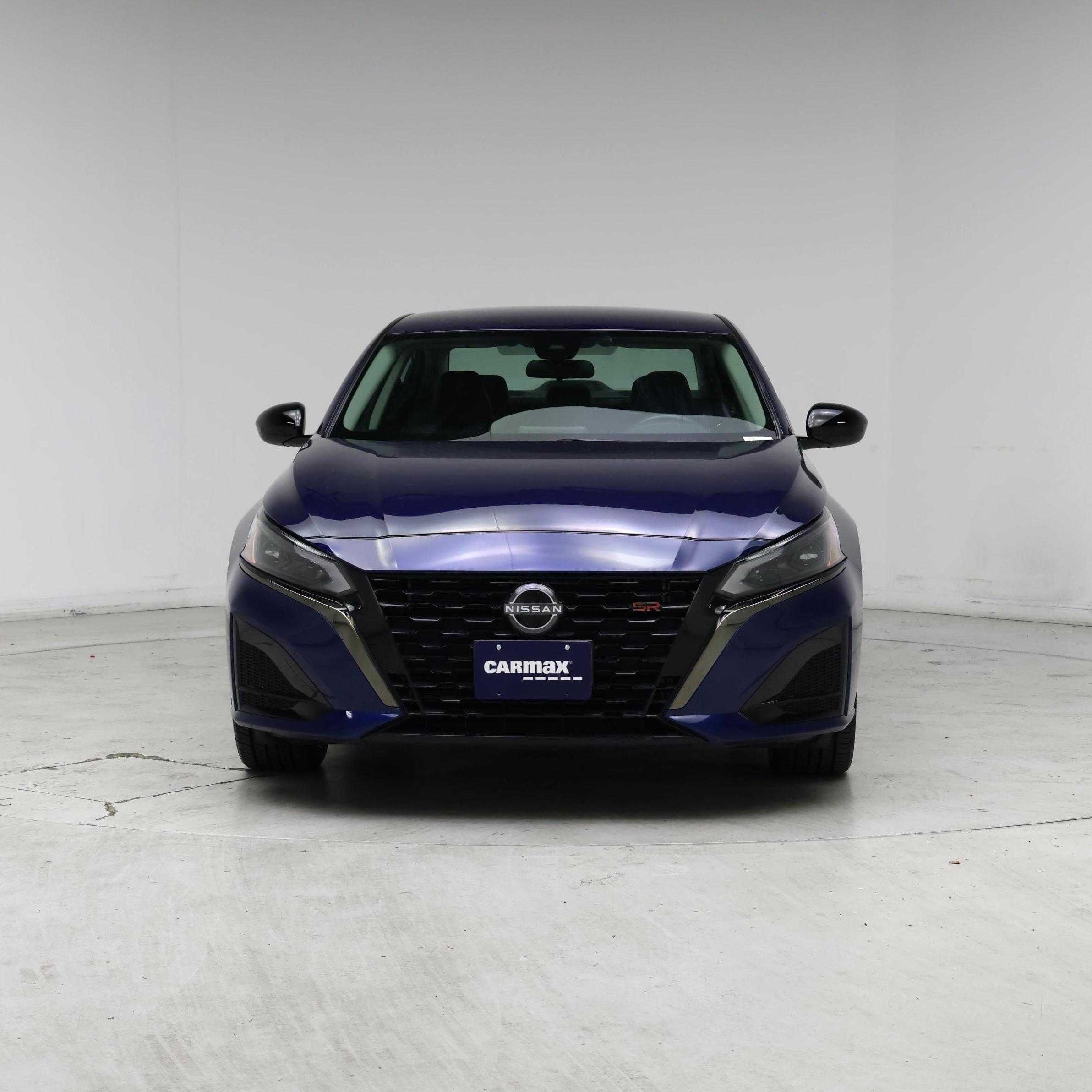 Thumbnail: 2023 Nissan Altima - 5