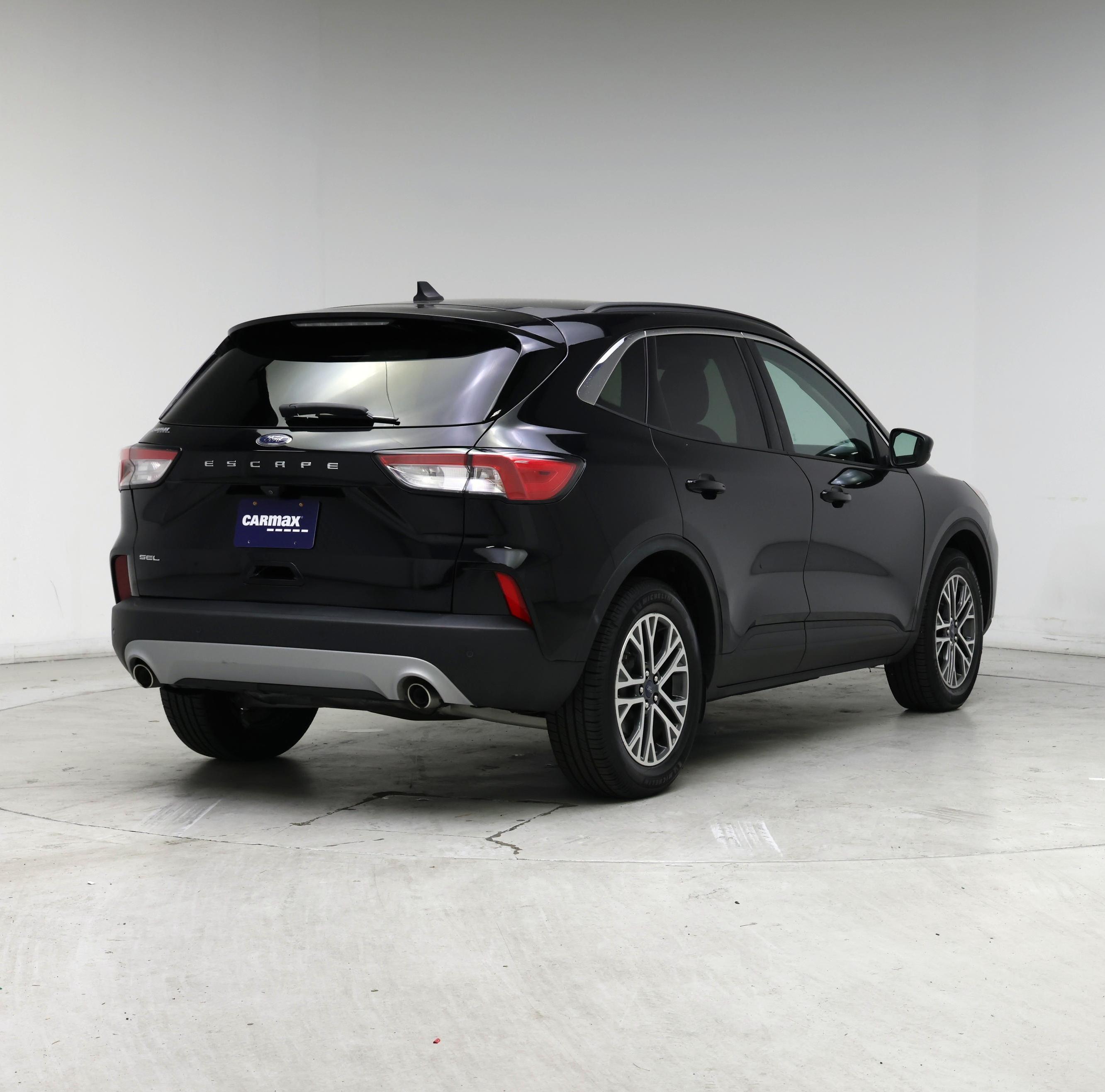 Thumbnail: 2021 Ford Escape - 8