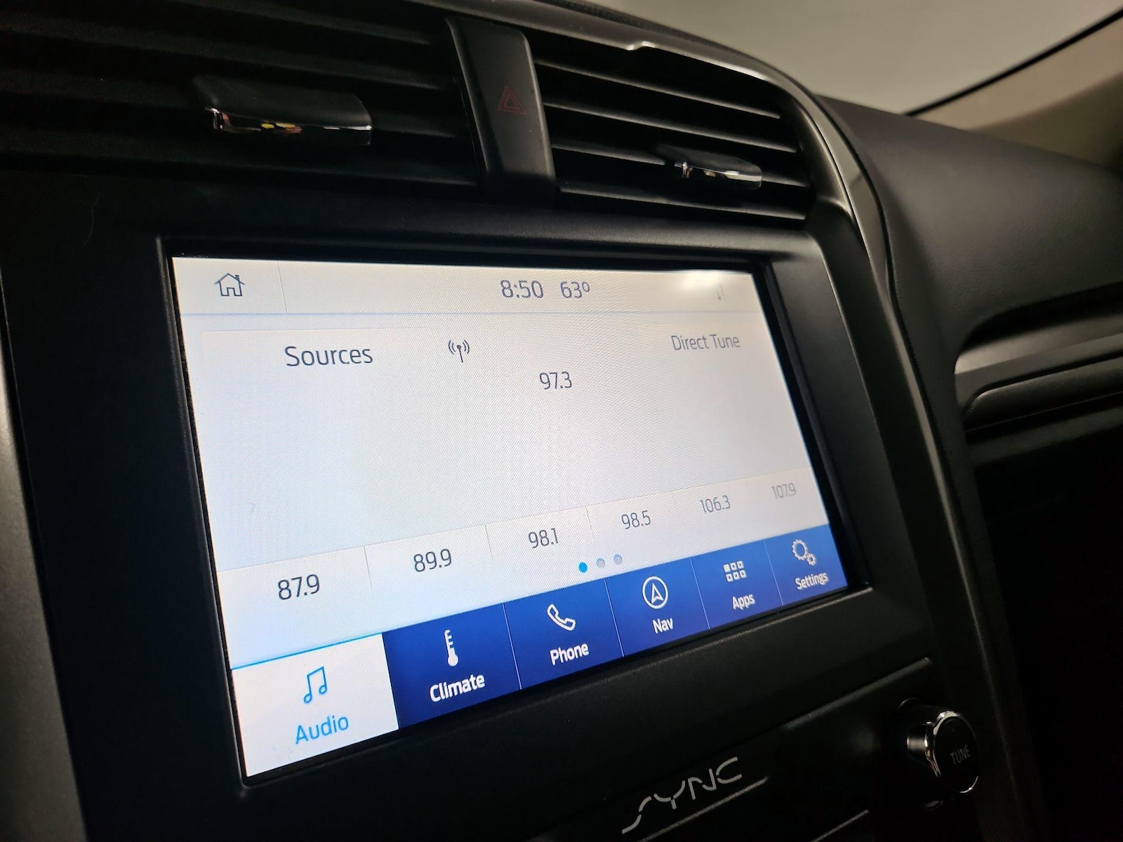 2020 Ford Fusion Hybrid SE - Photo 17