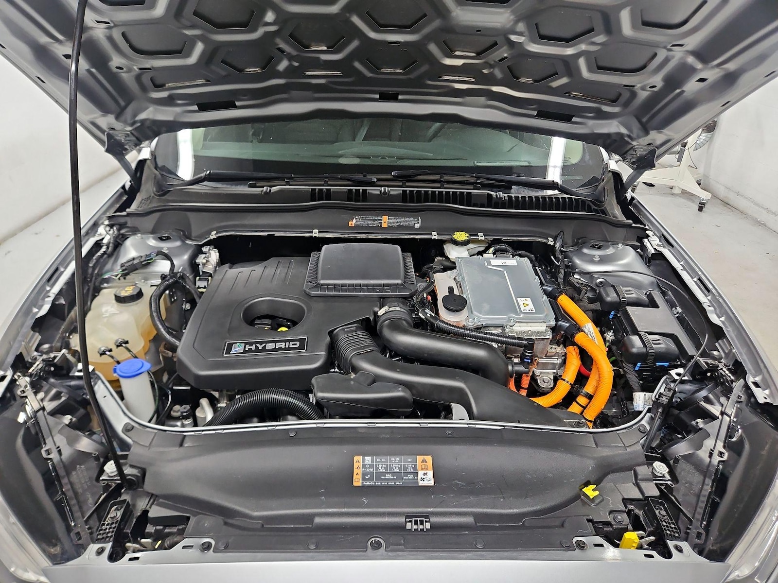 2020 Ford Fusion Hybrid SE - Photo 23