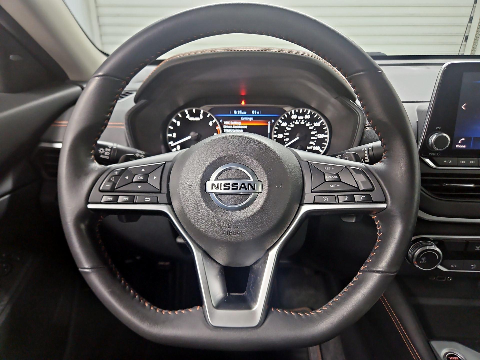 Thumbnail: 2022 Nissan Altima - 10