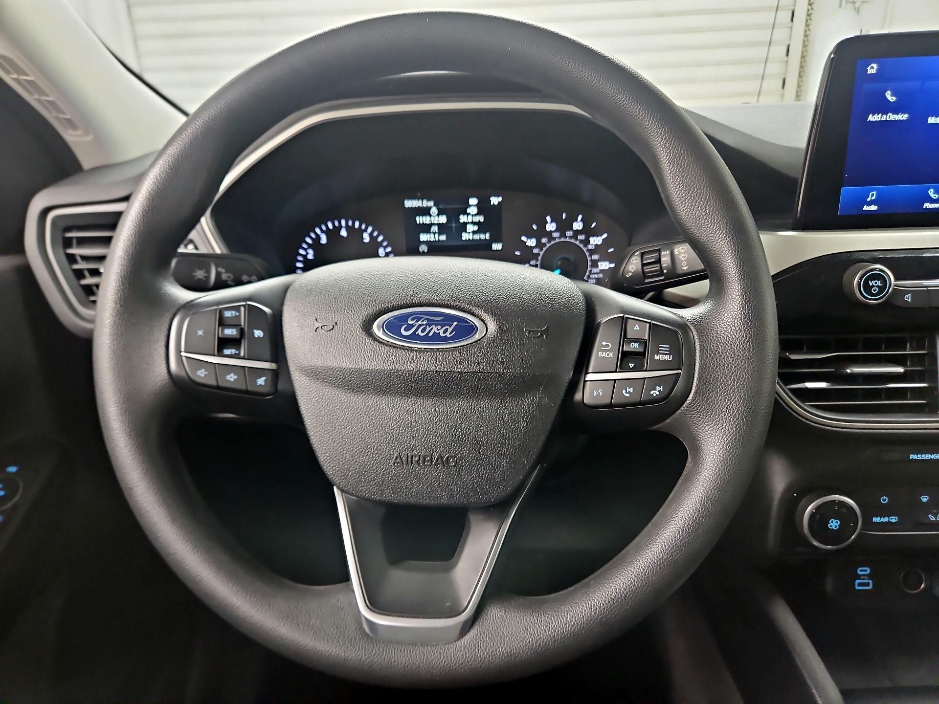 Thumbnail: 2022 Ford Escape - 10