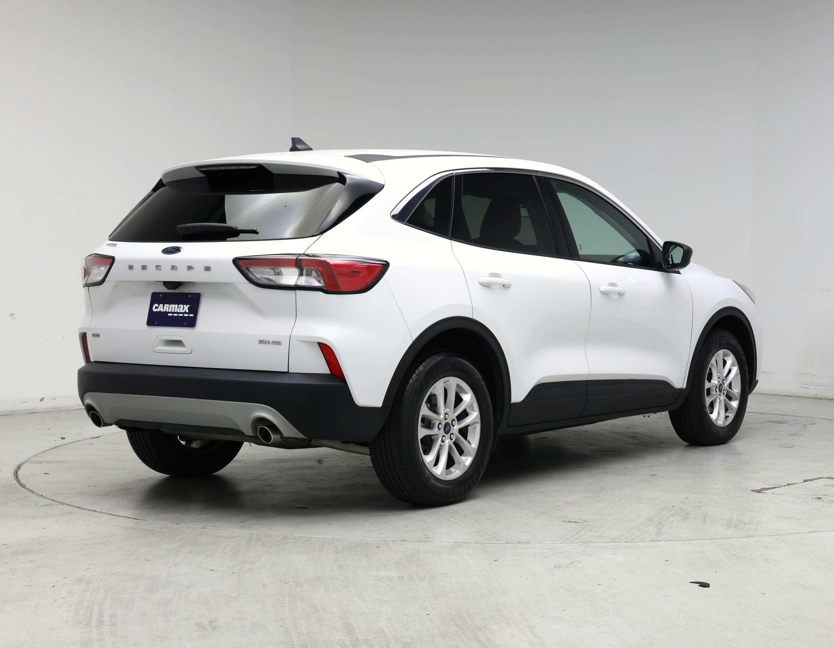 Thumbnail: 2022 Ford Escape - 8