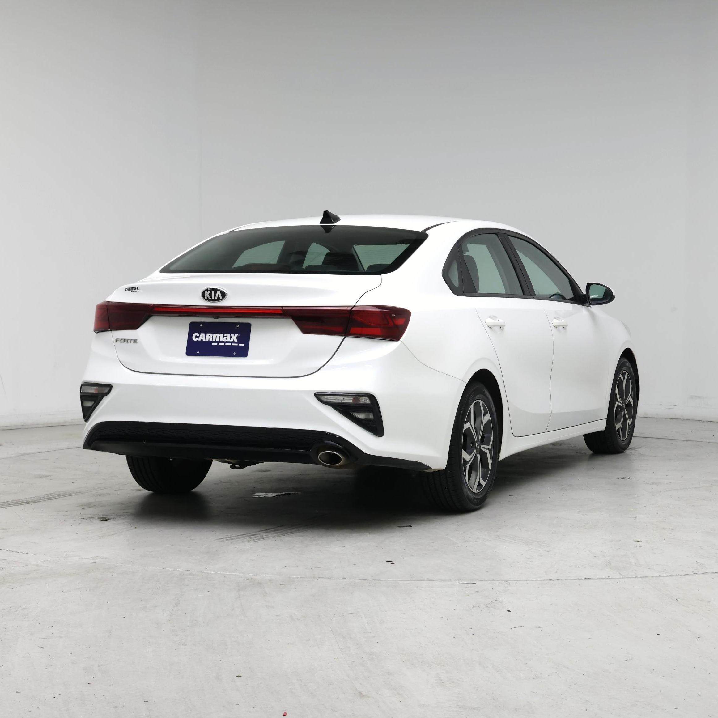 Thumbnail: 2021 Kia Forte - 8