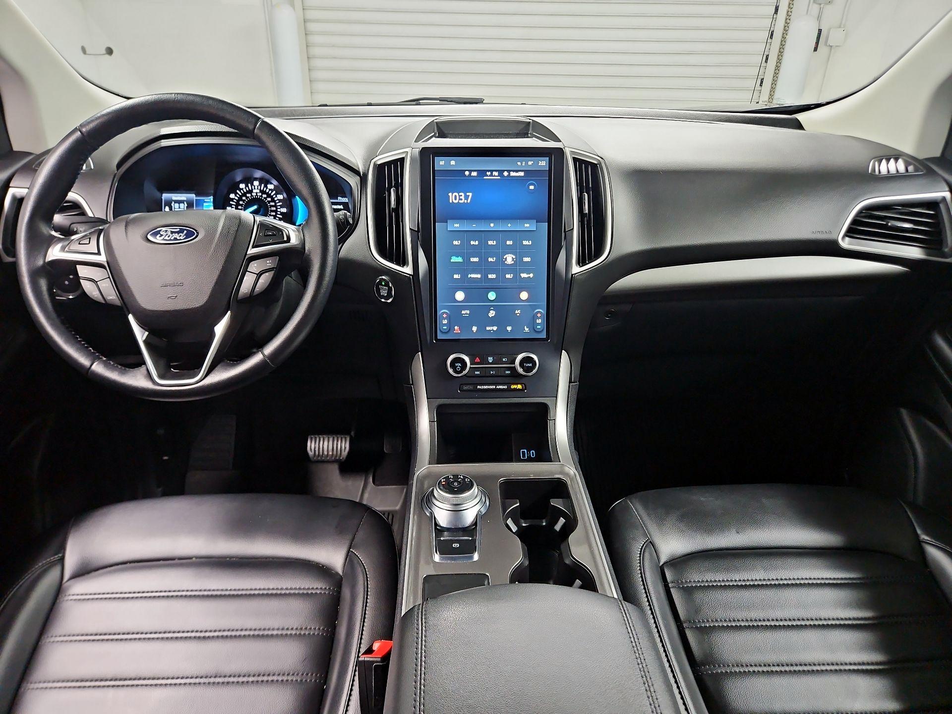 Thumbnail: 2023 Ford Edge - 9