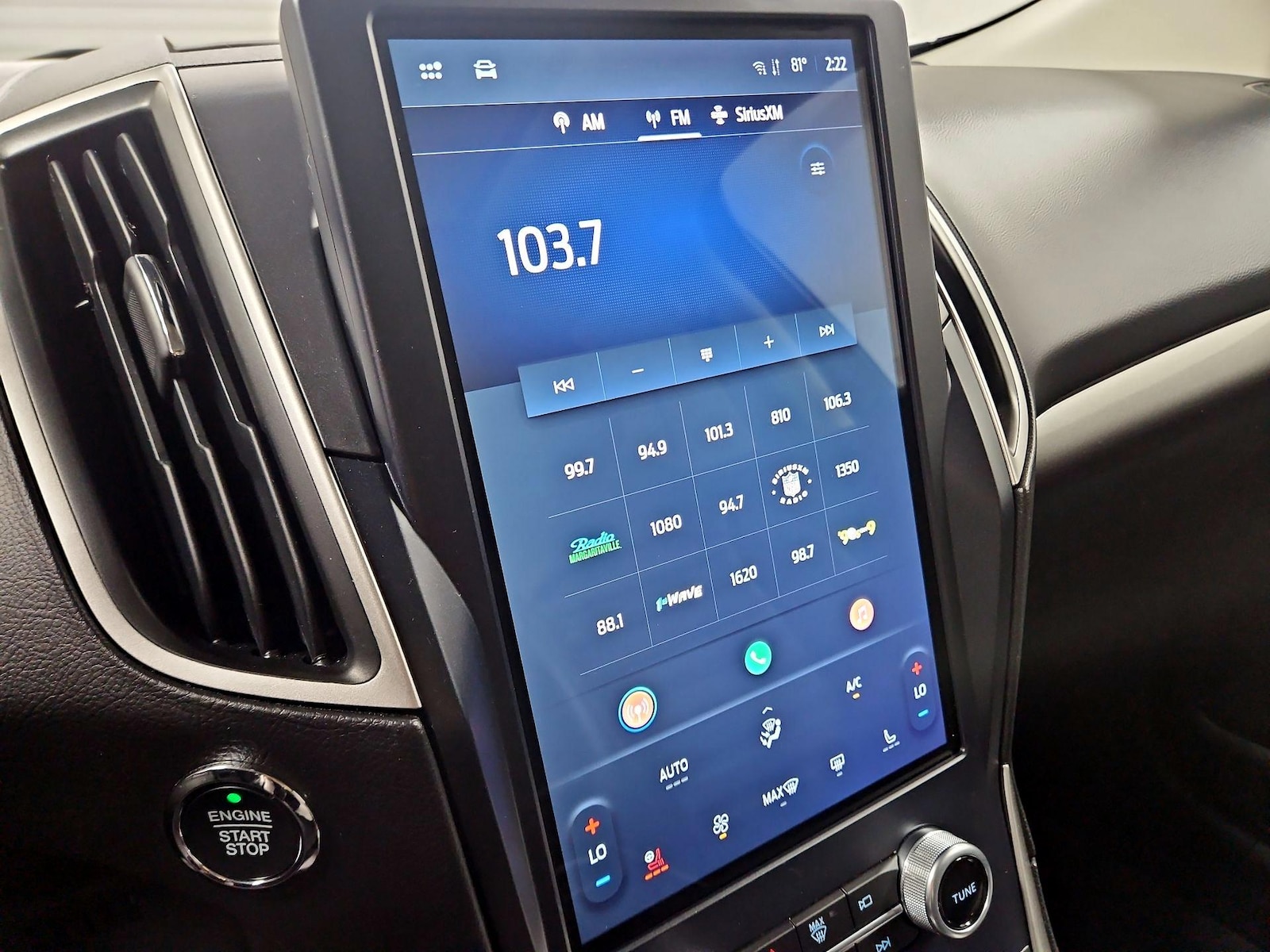 2023 Ford Edge SEL - Photo 16
