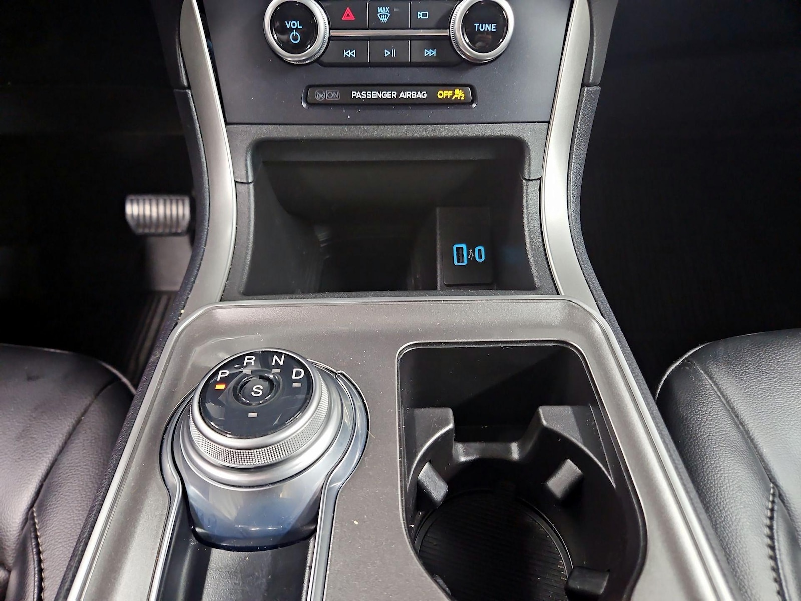 2023 Ford Edge SEL - Photo 18