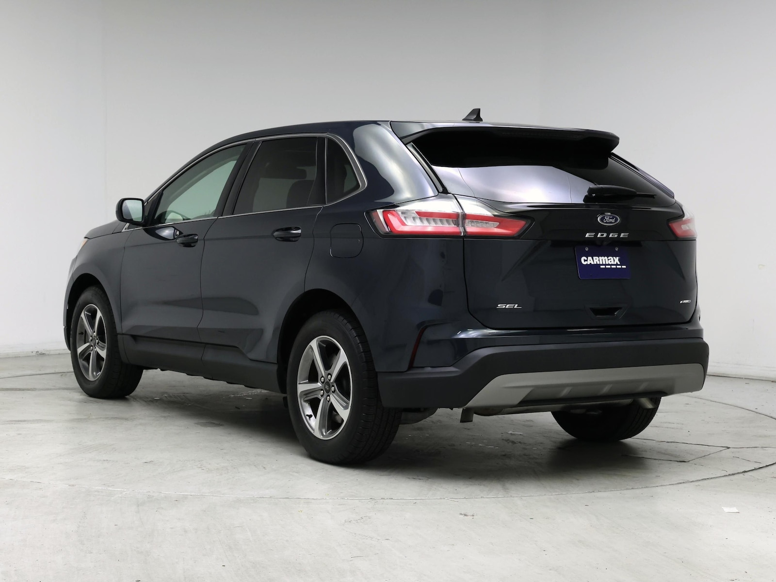 2023 Ford Edge SEL - Photo 3