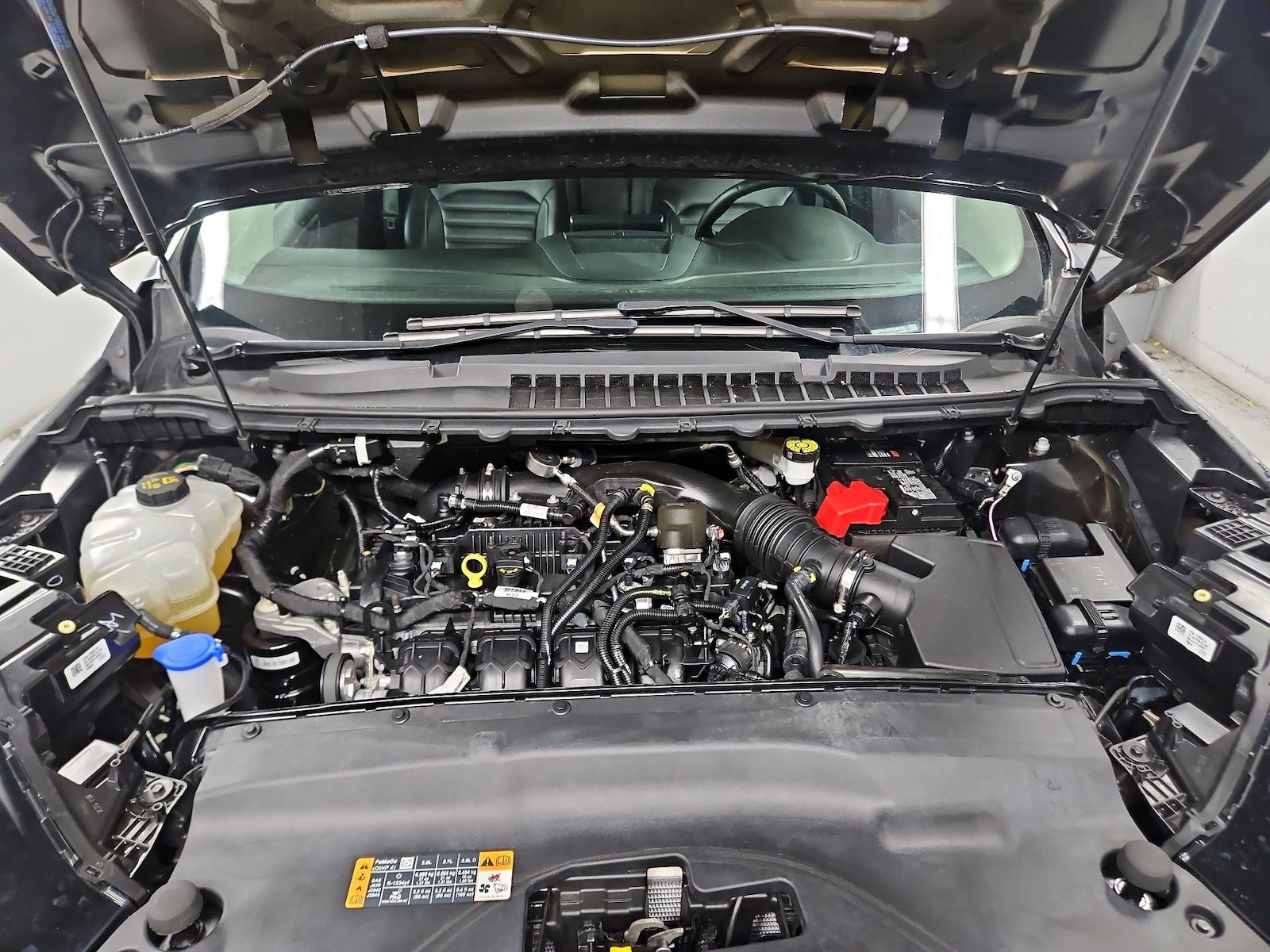 2023 Ford Edge SEL - Photo 23