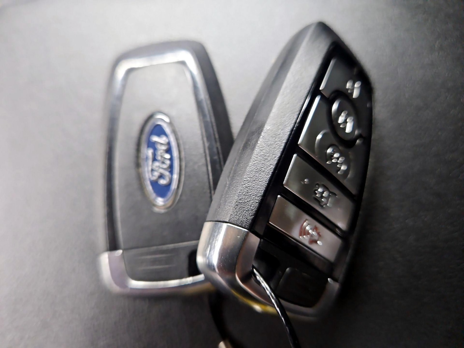 2023 Ford Edge SEL - Photo 24