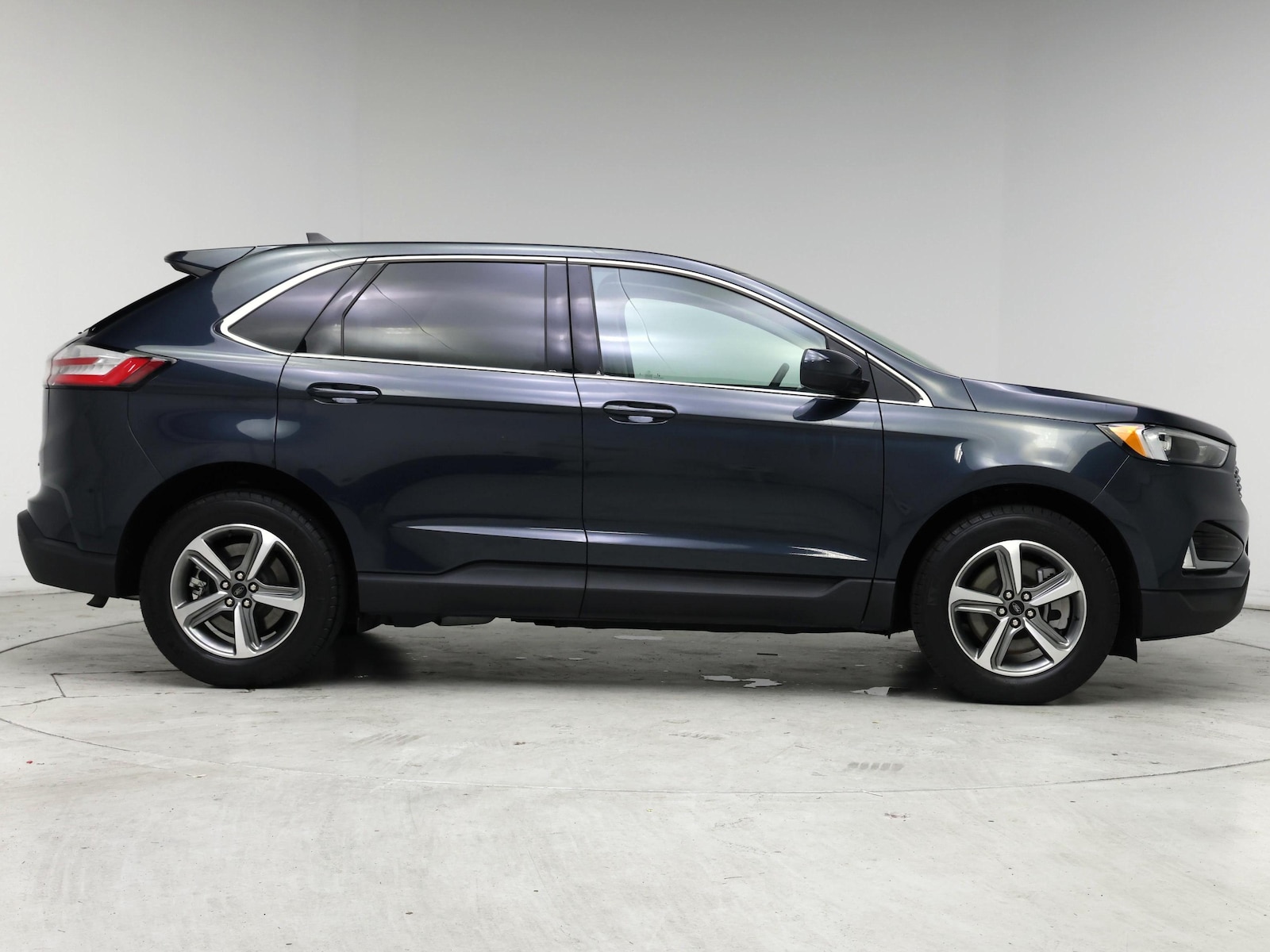 2023 Ford Edge SEL - Photo 8