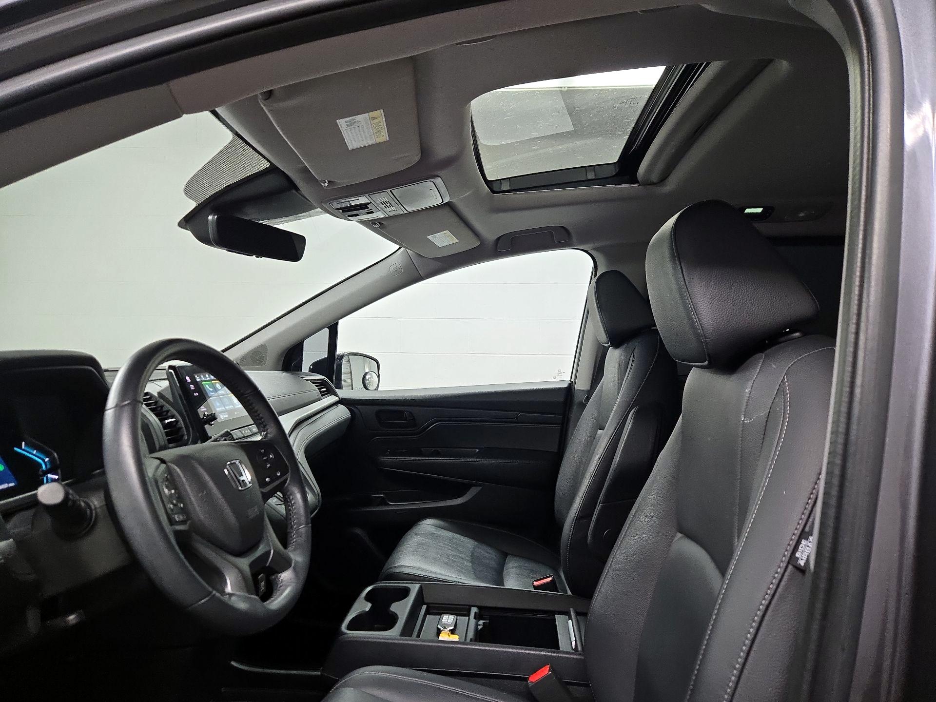 Thumbnail: 2023 Honda Odyssey - 19