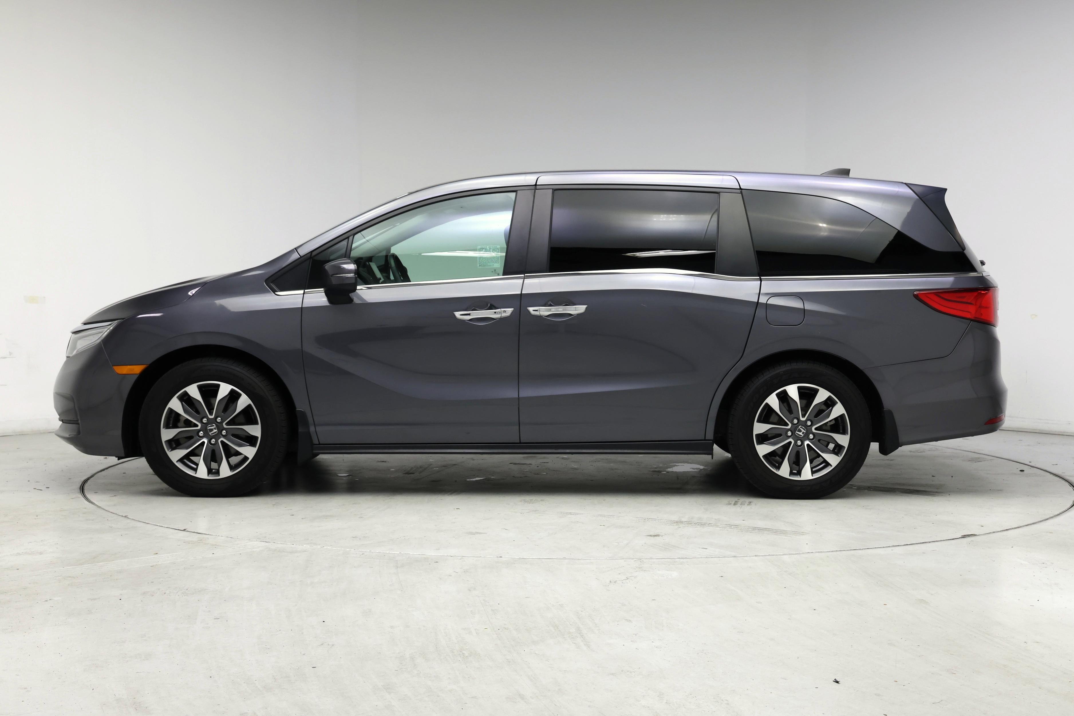 Thumbnail: 2023 Honda Odyssey - 3