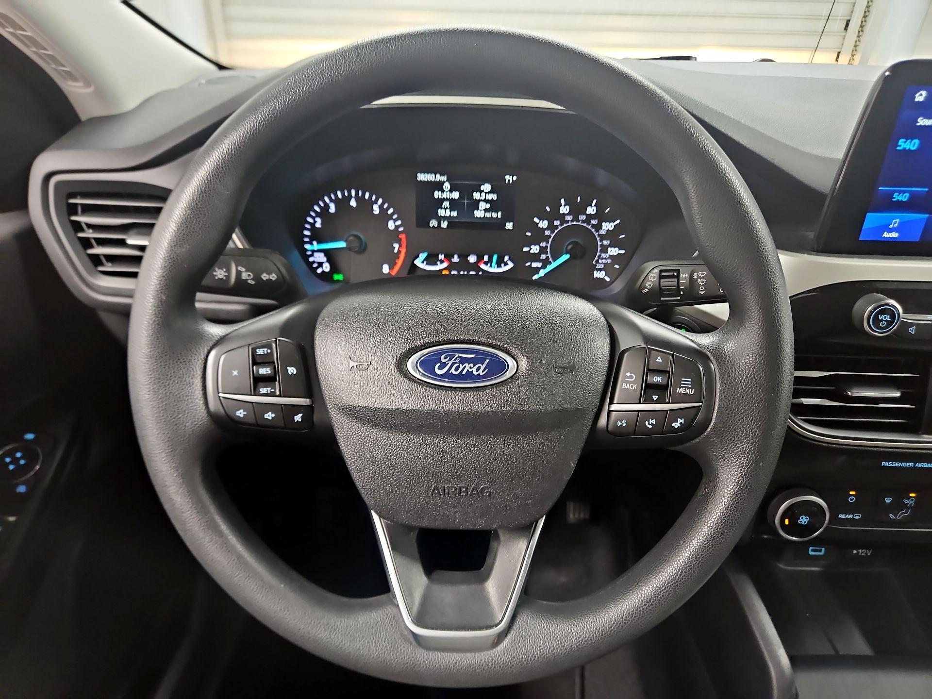 Thumbnail: 2022 Ford Escape - 10
