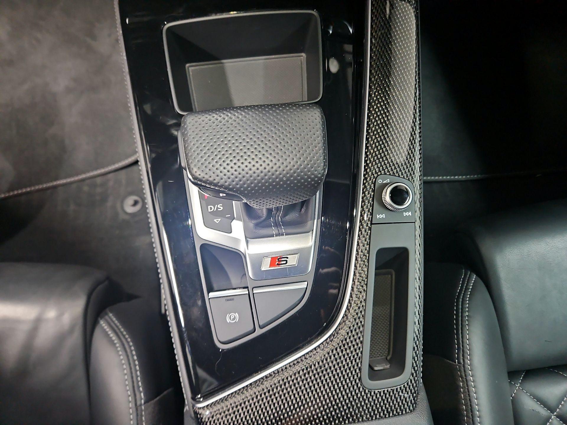 Thumbnail: 2022 Audi S4 - 18