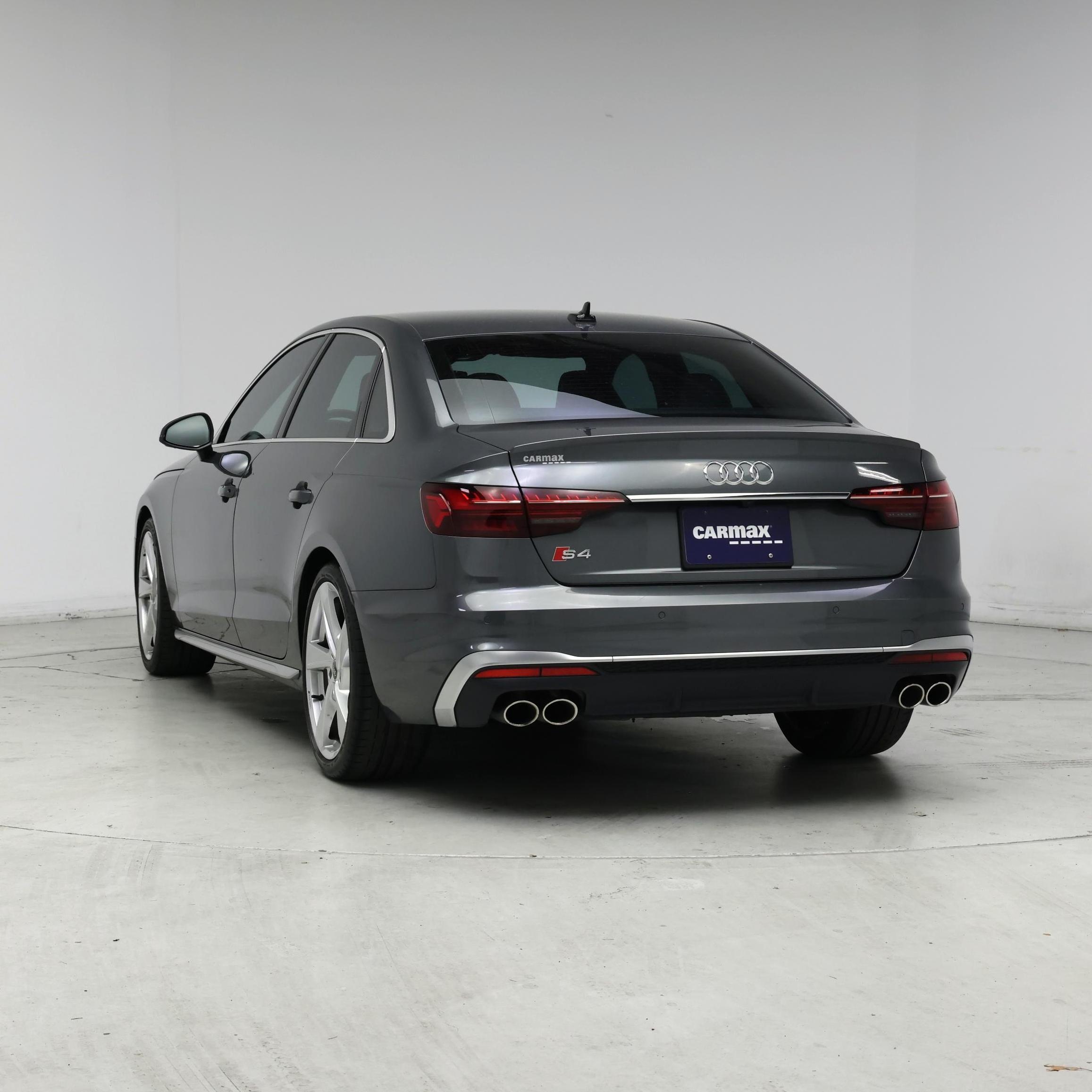 Thumbnail: 2022 Audi S4 - 2