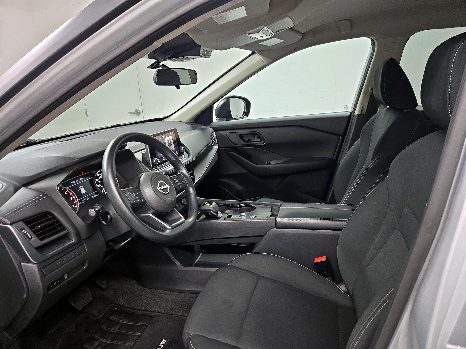 2024 Nissan Rogue S - Photo 12