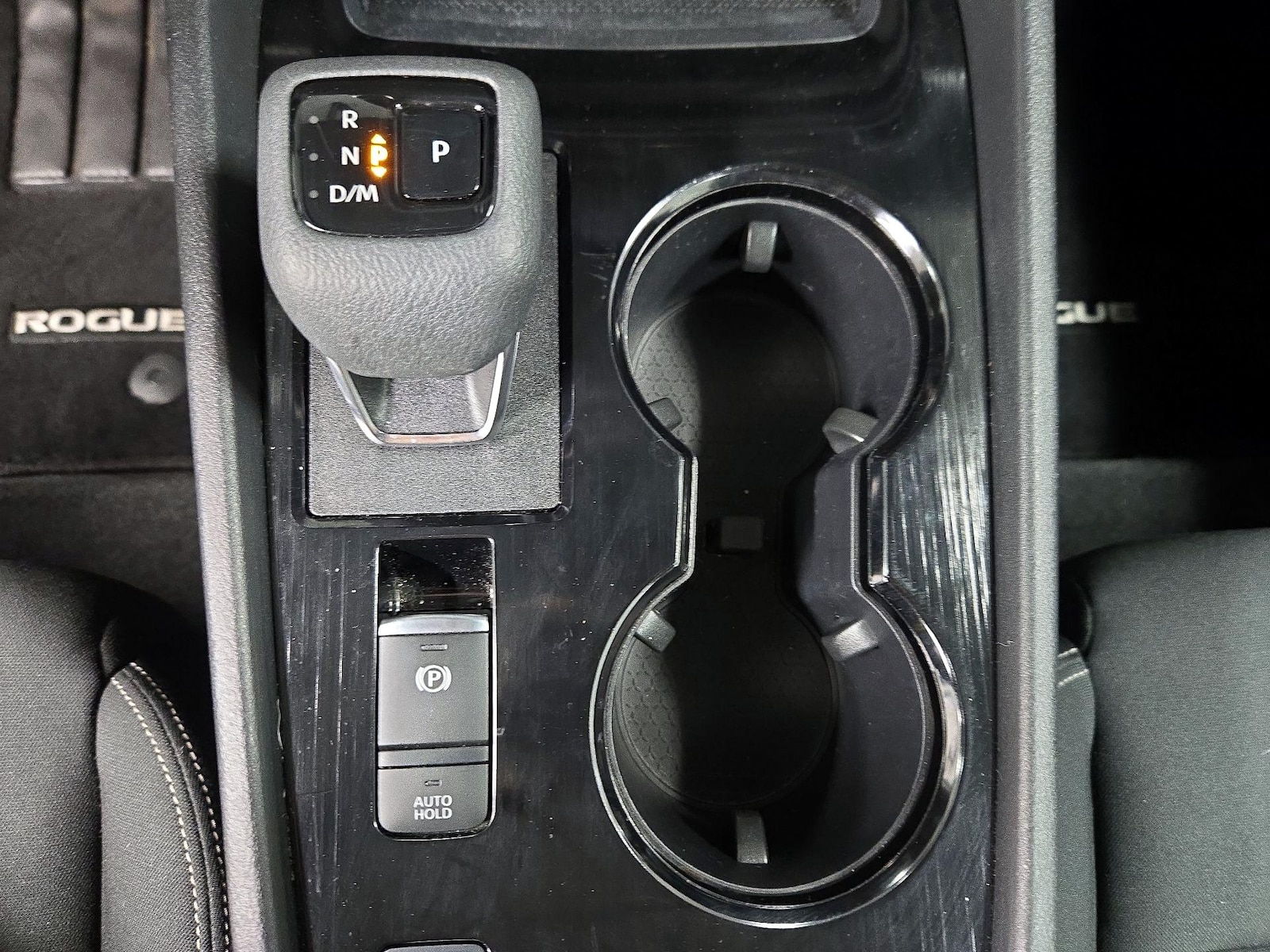 2024 Nissan Rogue S - Photo 18