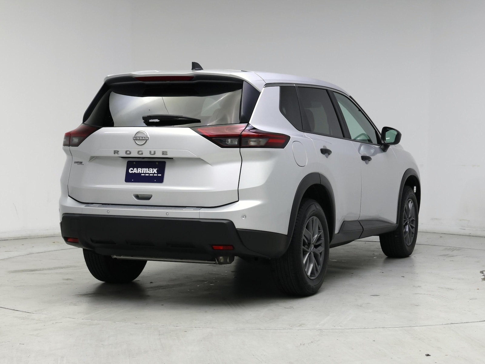 2024 Nissan Rogue S - Photo 9