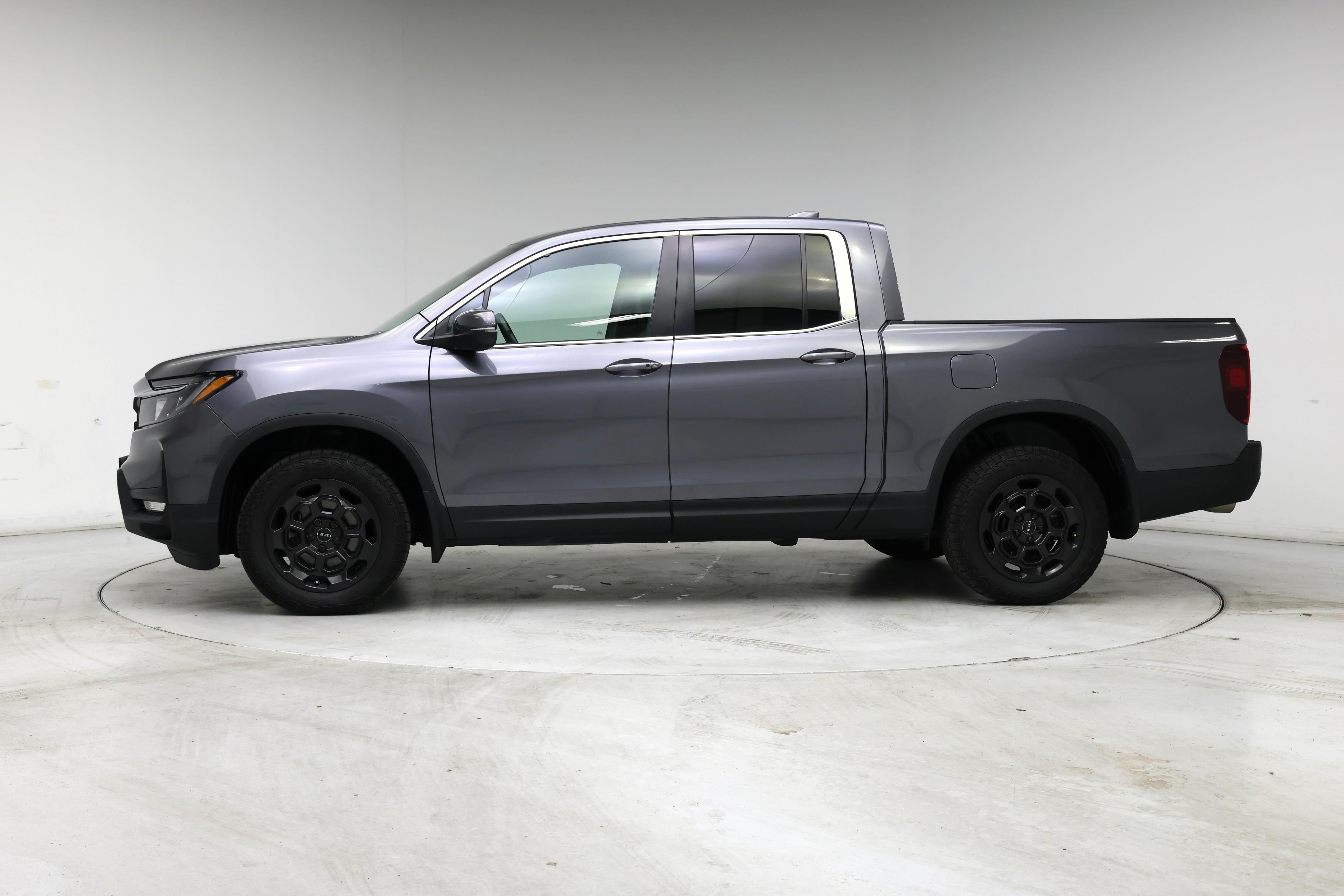 Thumbnail: 2025 Honda Ridgeline - 3