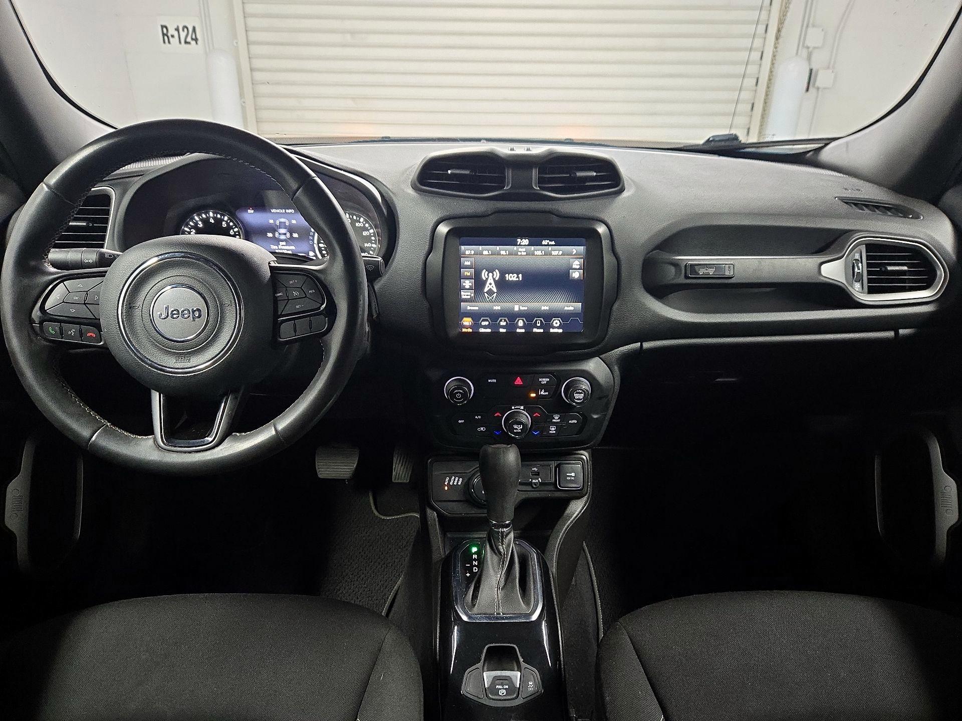 Thumbnail: 2021 Jeep Renegade - 9