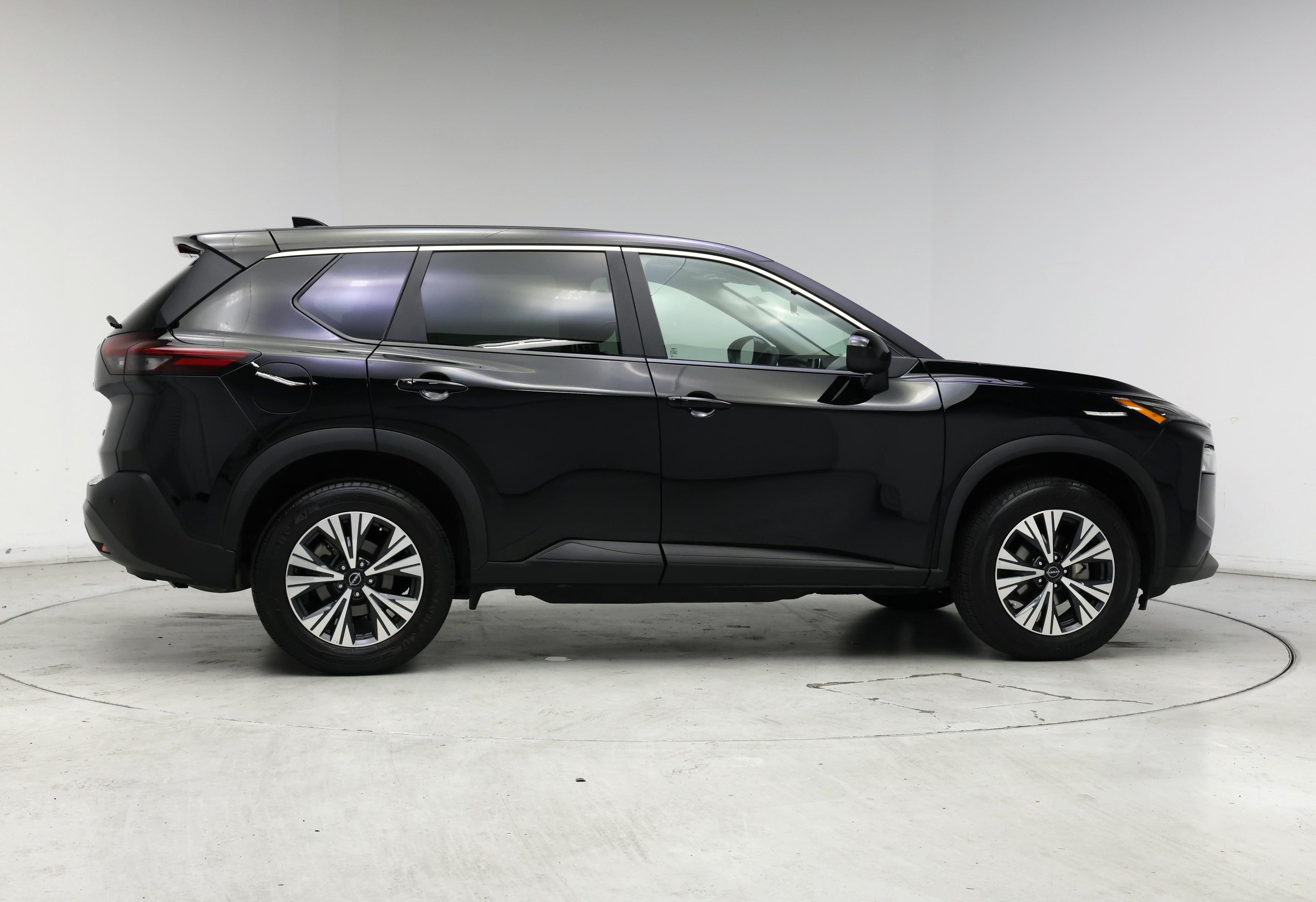Thumbnail: 2023 Nissan Rogue - 7