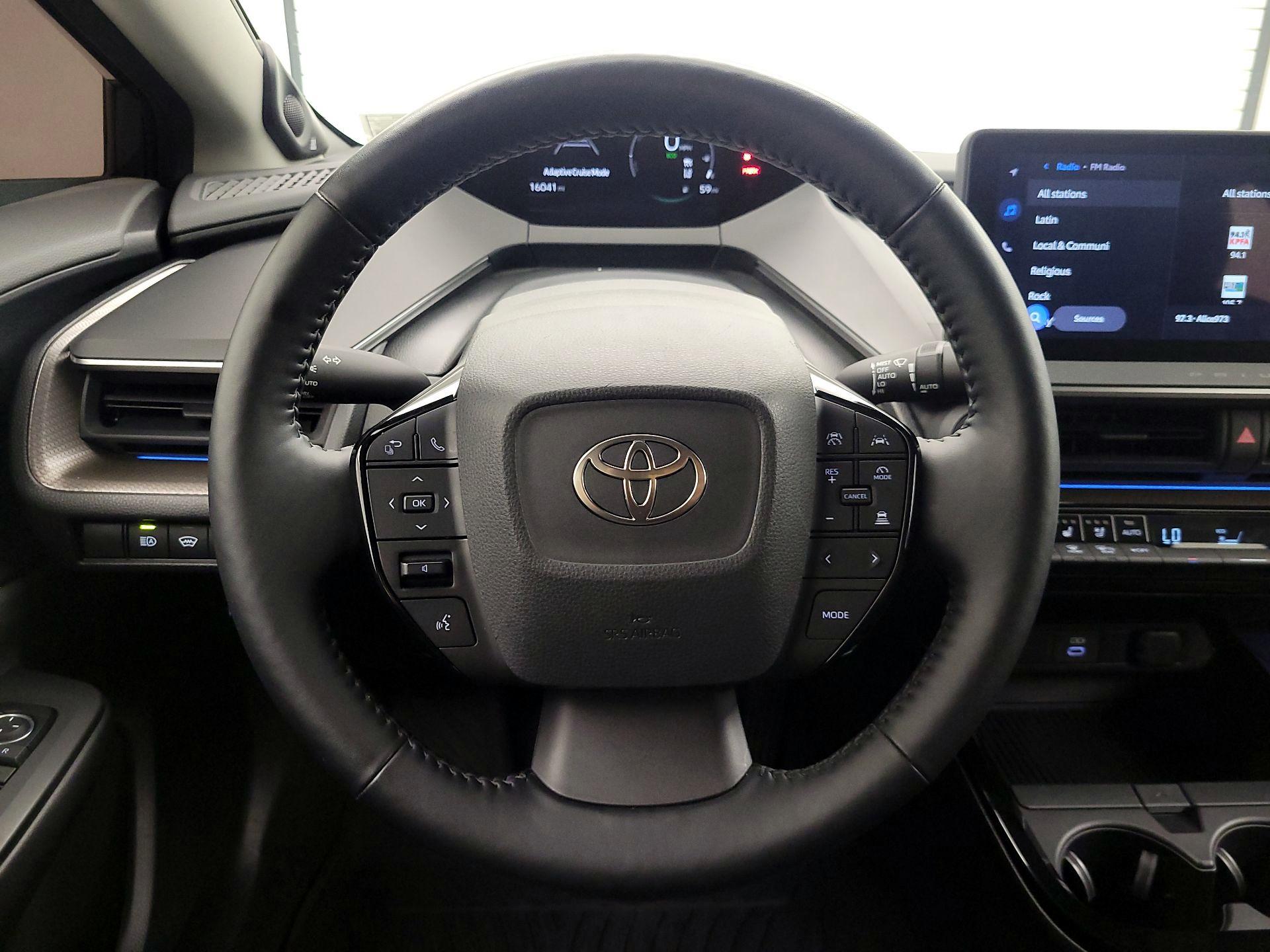 Thumbnail: 2023 Toyota Prius - 10