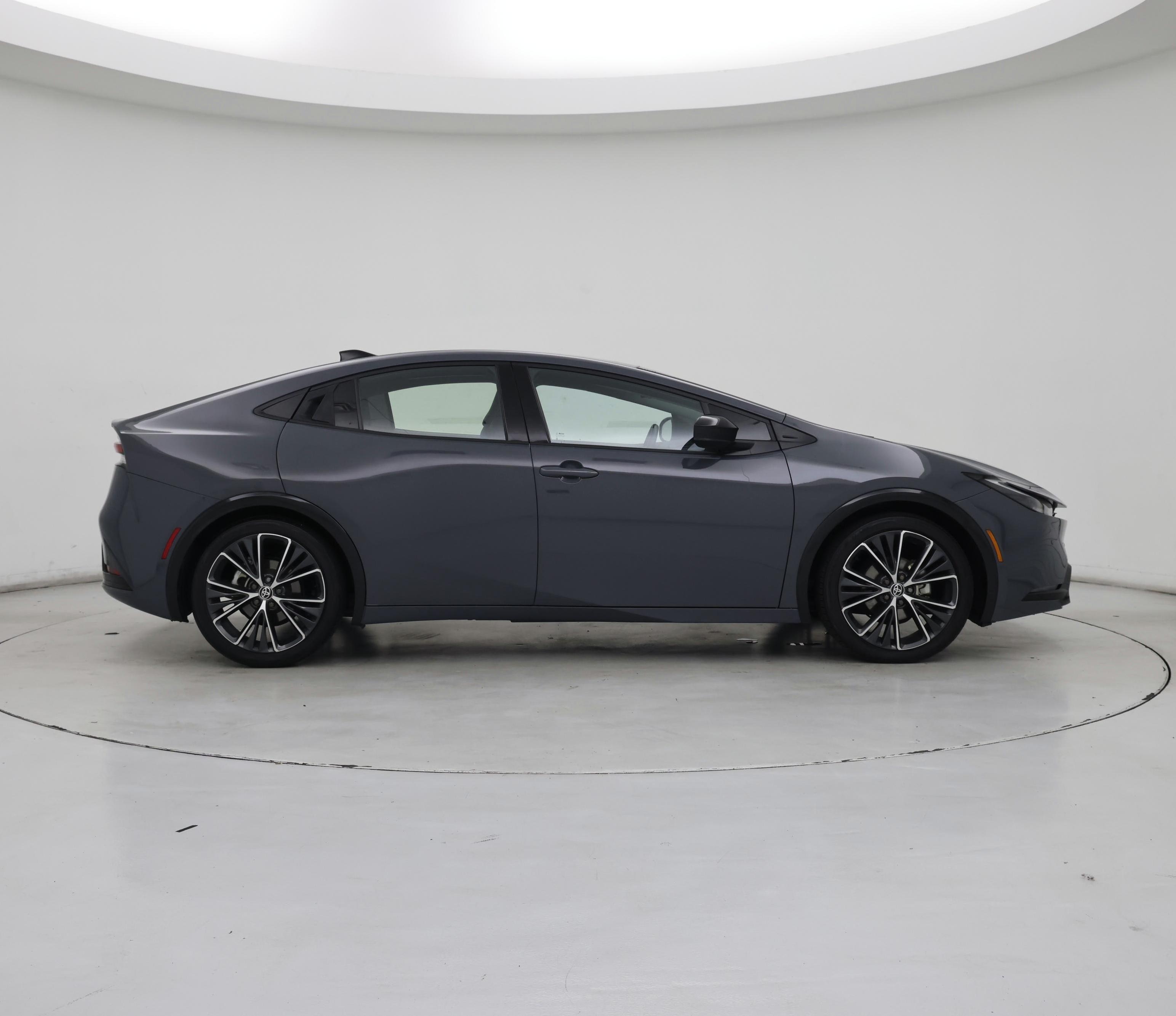 Thumbnail: 2023 Toyota Prius - 7