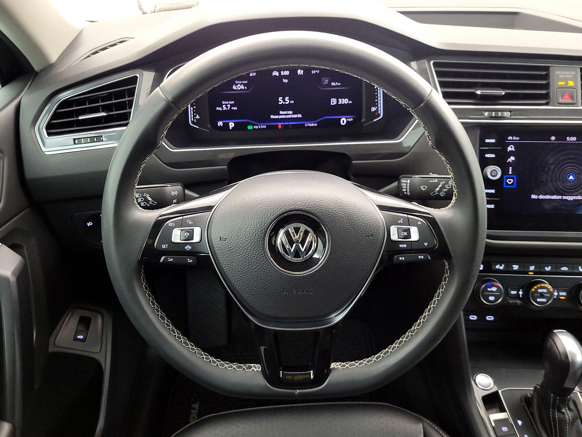 Thumbnail: 2021 Volkswagen Tiguan - 10