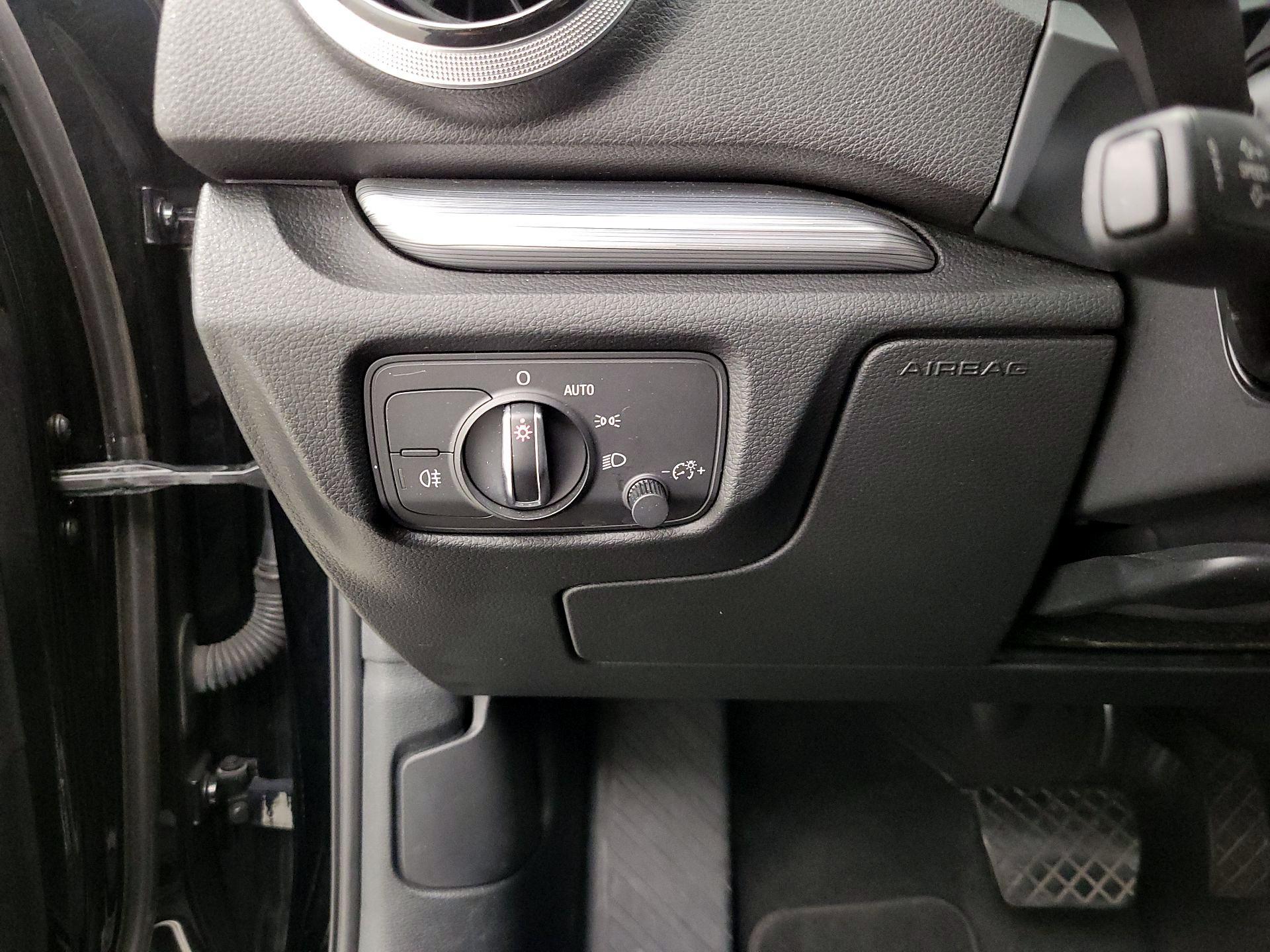 Thumbnail: 2016 Audi A3 - 13